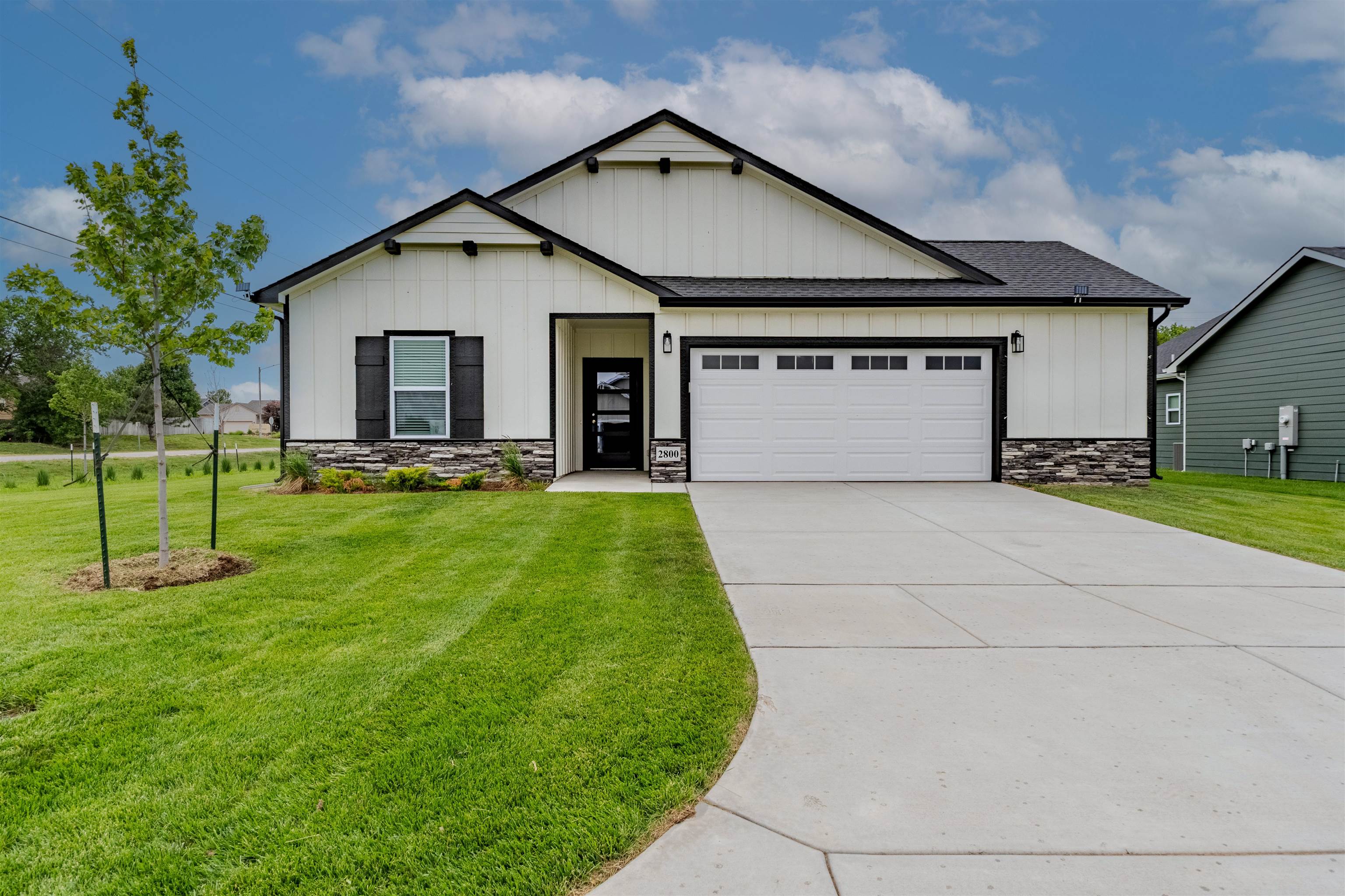 2800 S Maize Ct, Wichita