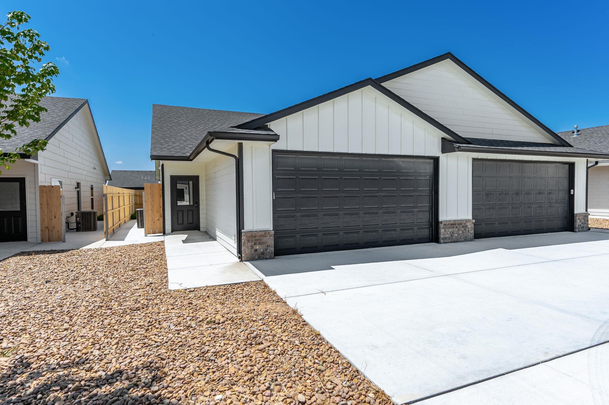 501 E Harper St, Valley Center