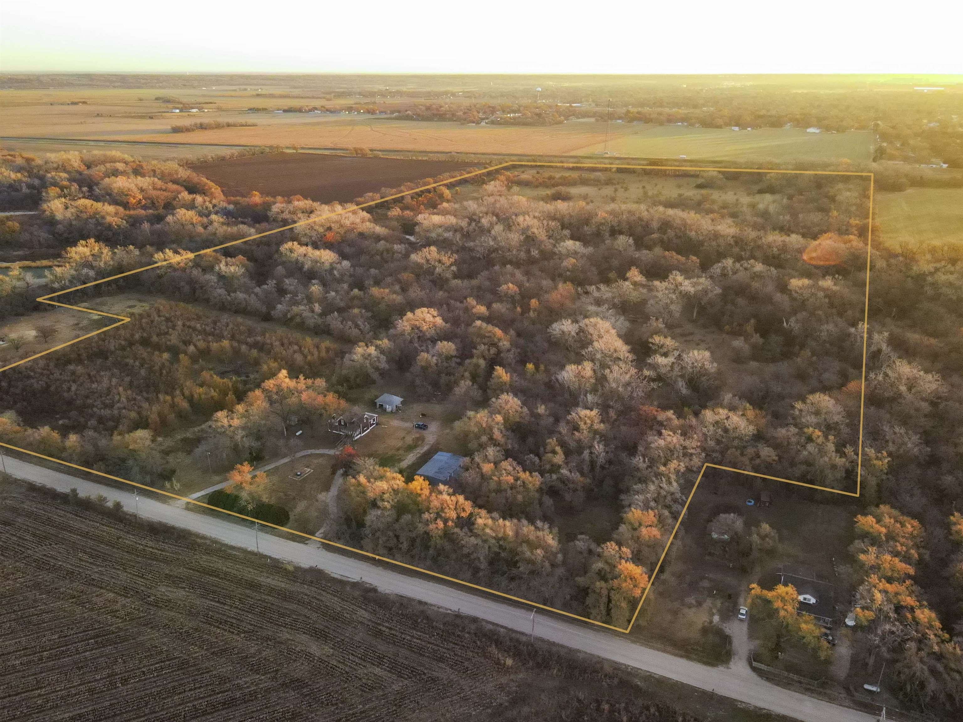 2400 N Pennington Rd, Hutchinson, KS, 67502