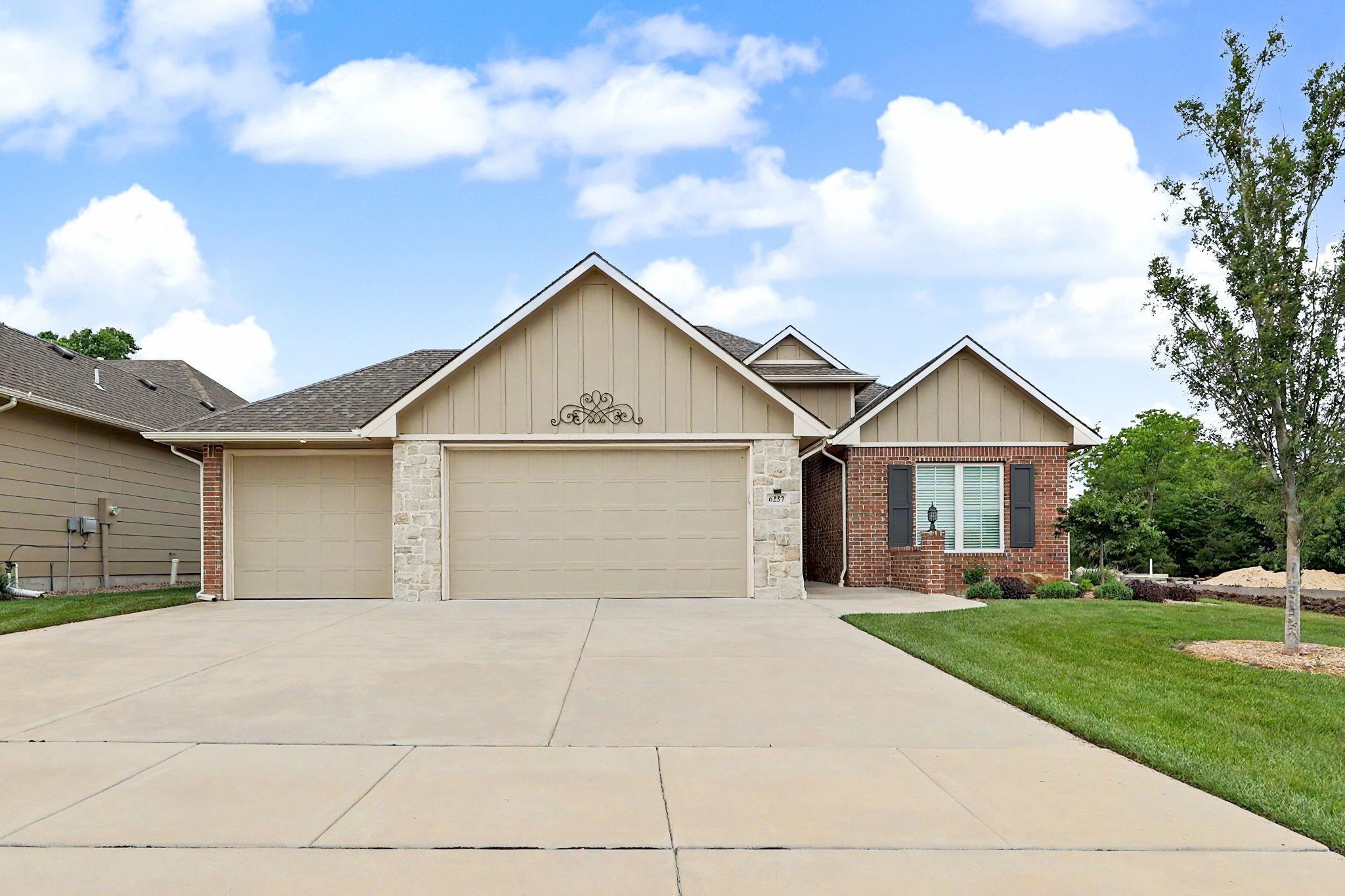 6237 E Central Park Ct, Bel Aire