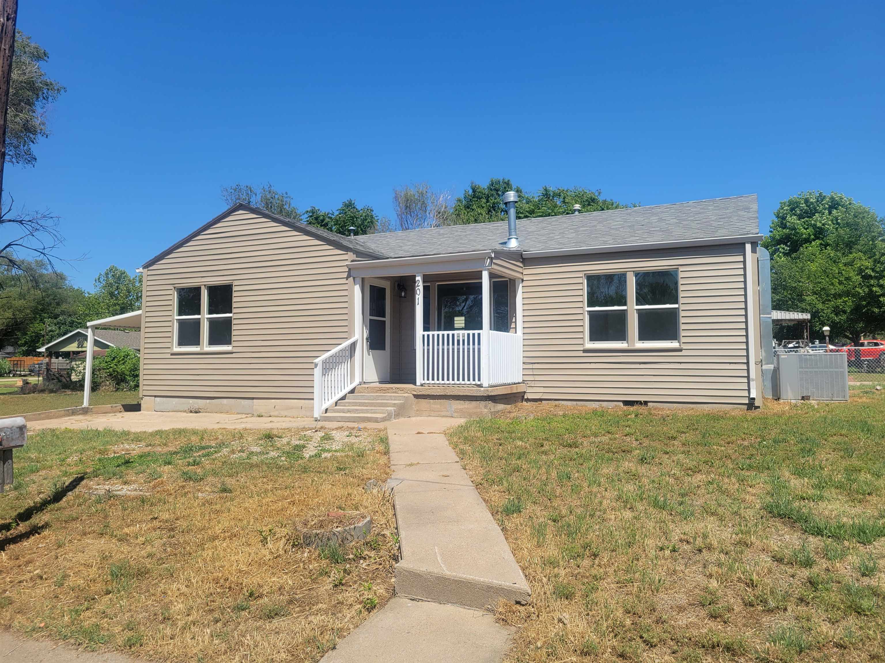 201 N Cherry, Wellington, KS, 67152