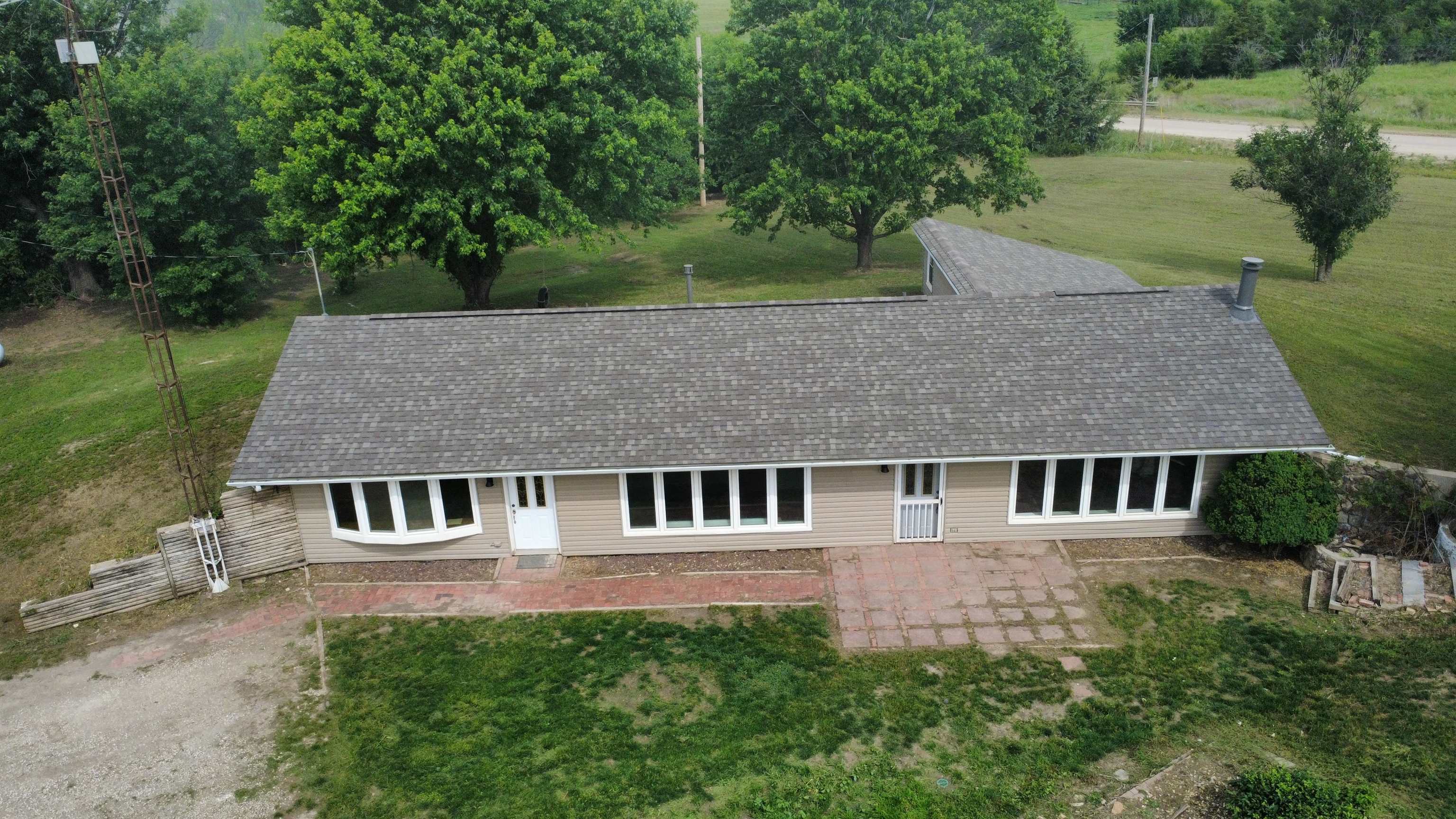211 S Meridian Rd, Wellington, KS, 67152