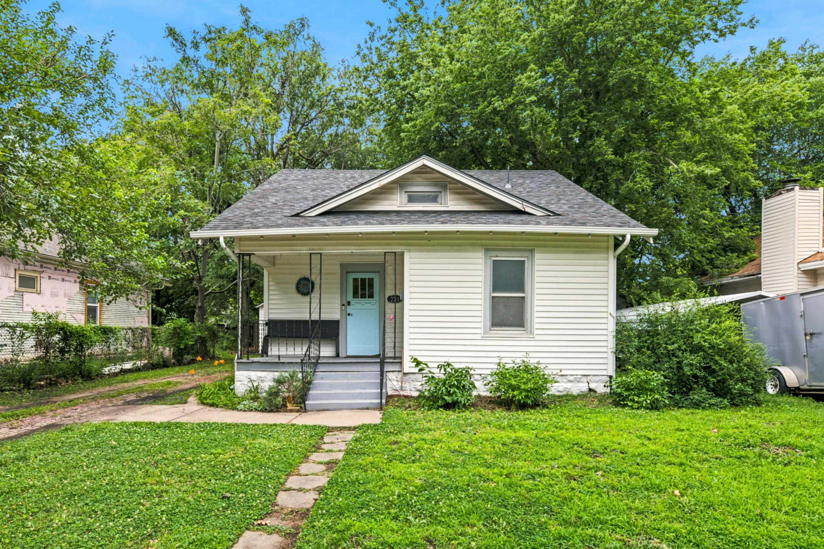 231 N Exposition Ave, Wichita, KS, 67203