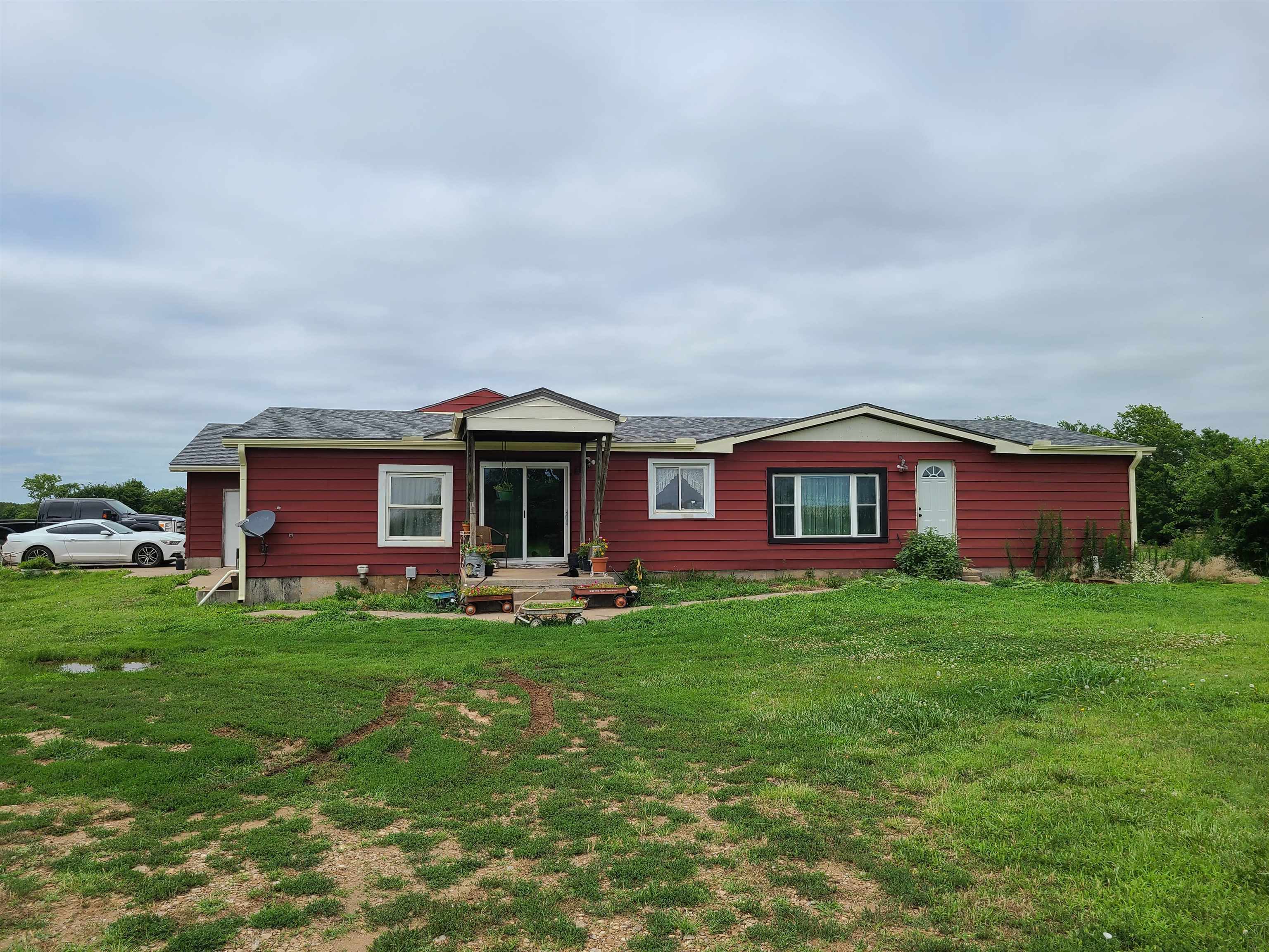 10716 212th, Winfield