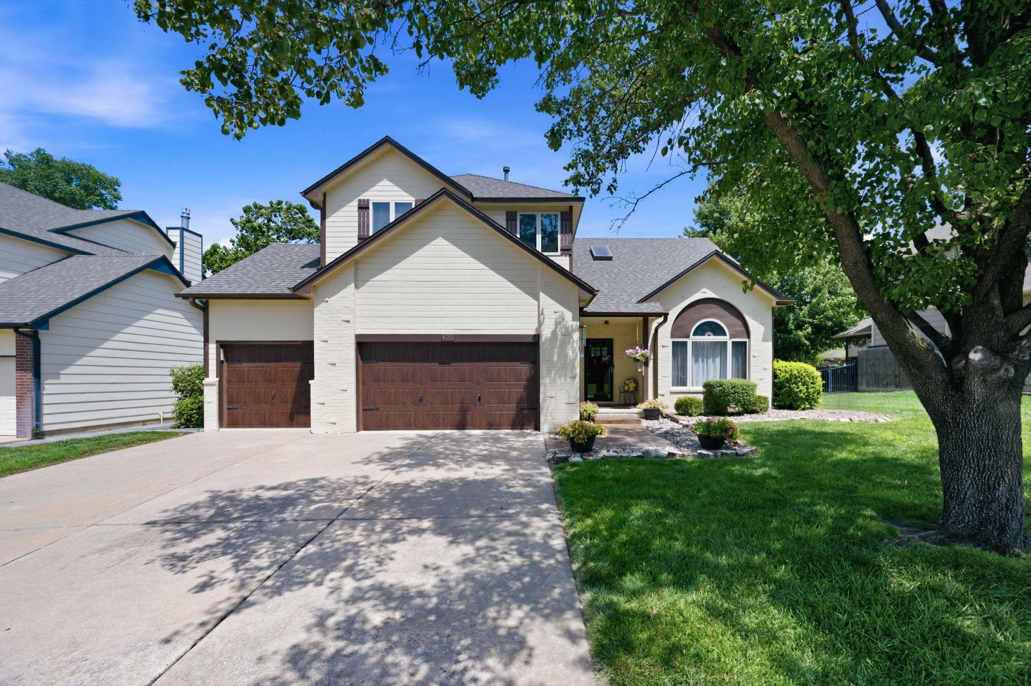 422 N Jaax Ct, Wichita