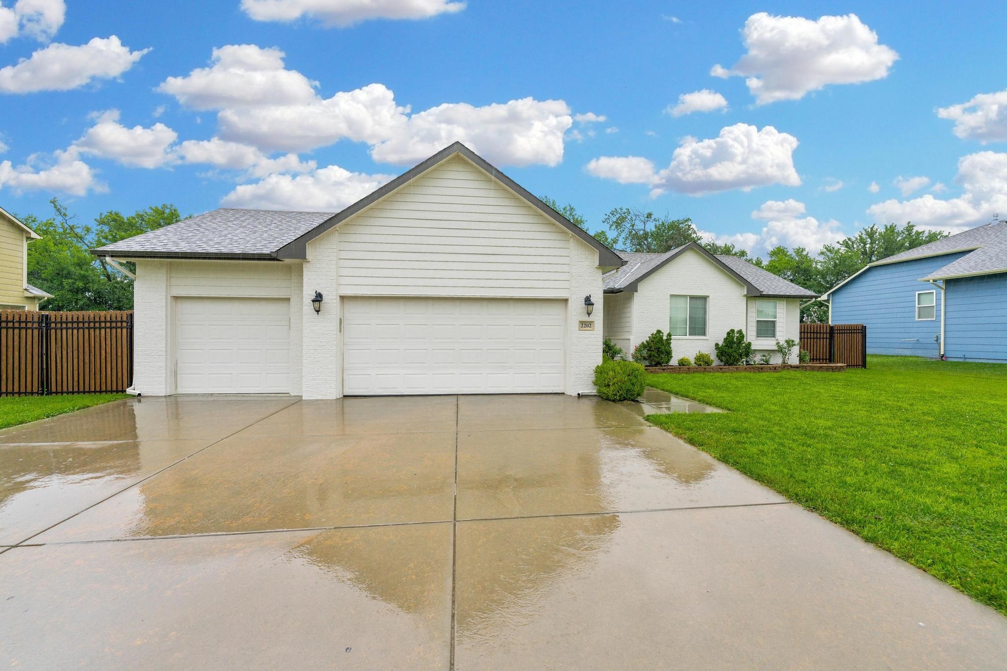 2202 S Cranbrook, Wichita