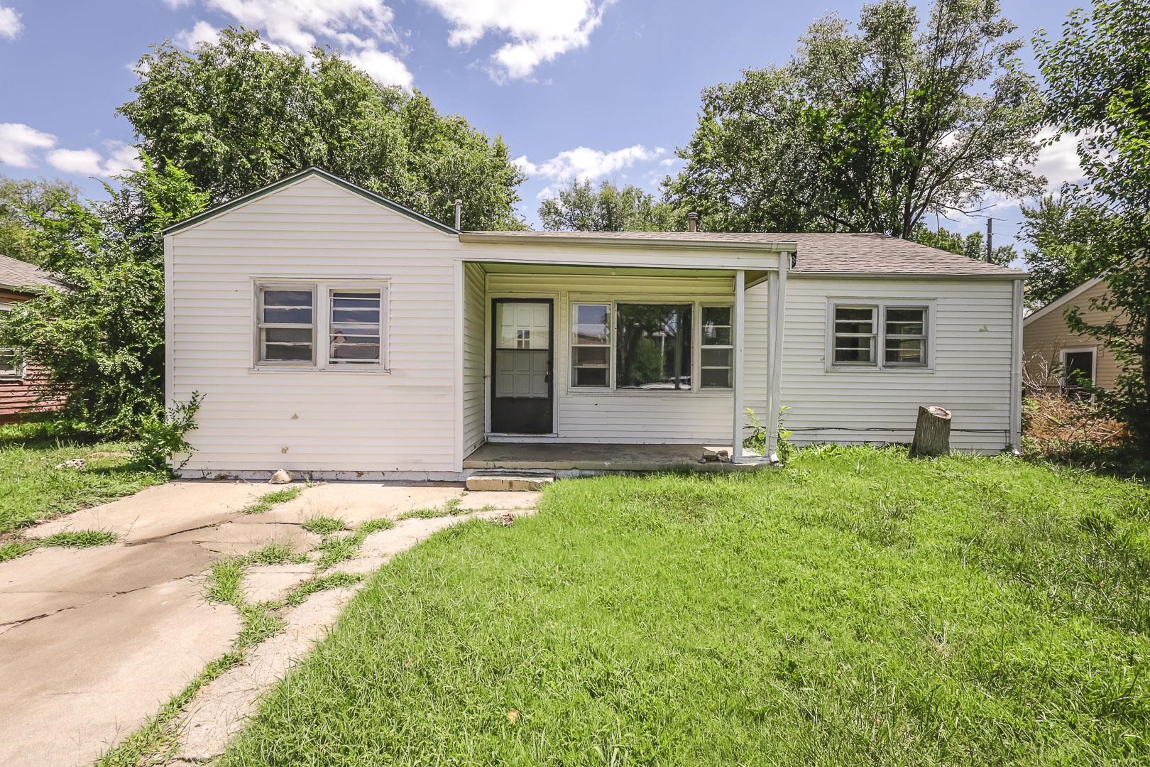 2620 N Poplar, Wichita
