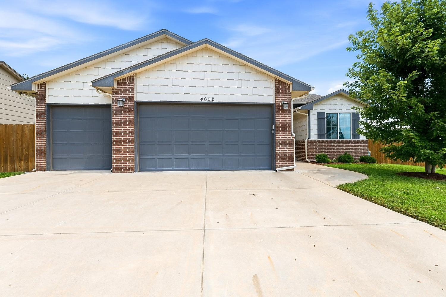 4602 N Steeds Crossing, Wichita
