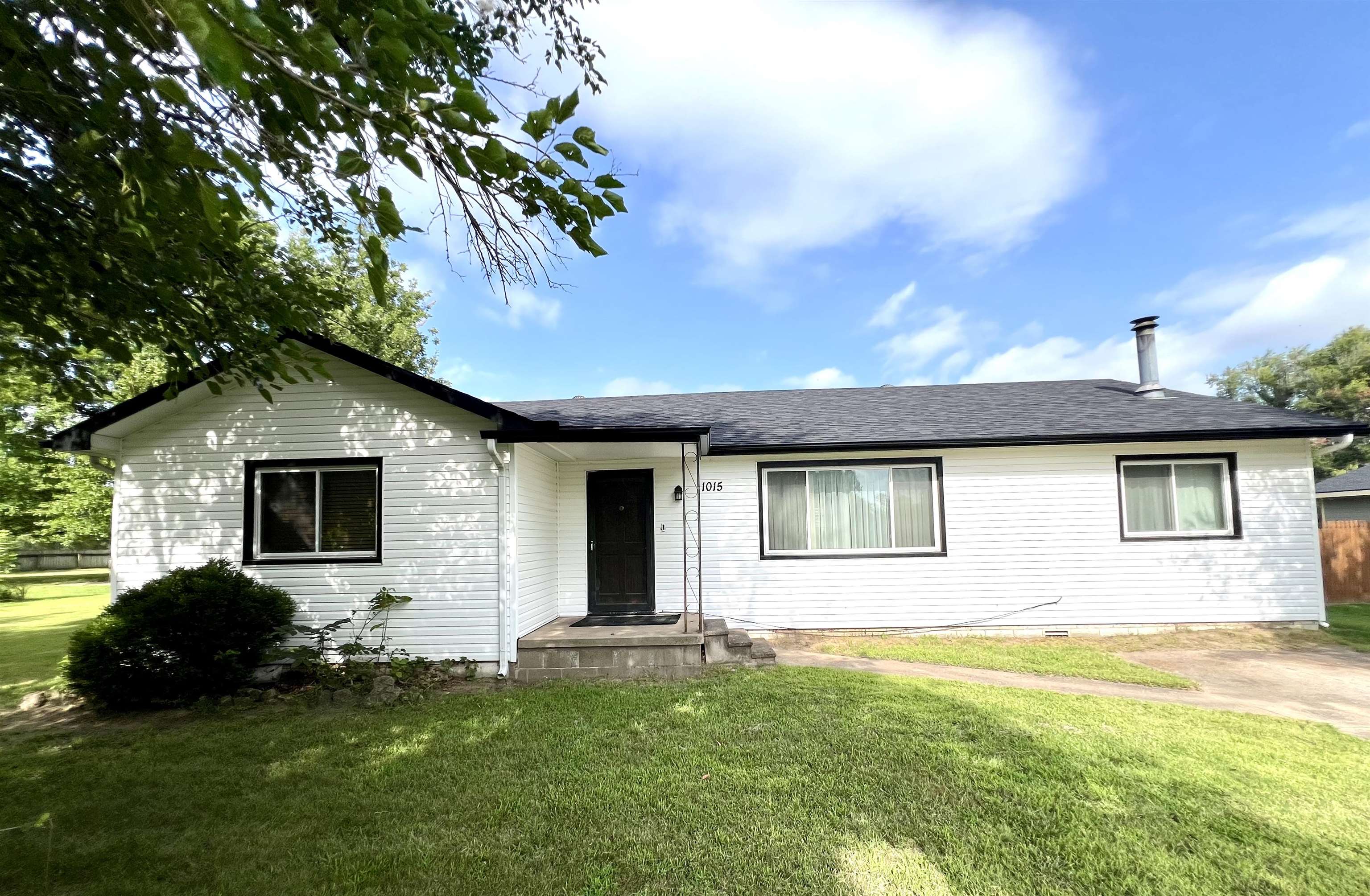 1015 N 10th, Arkansas City, KS, 67005