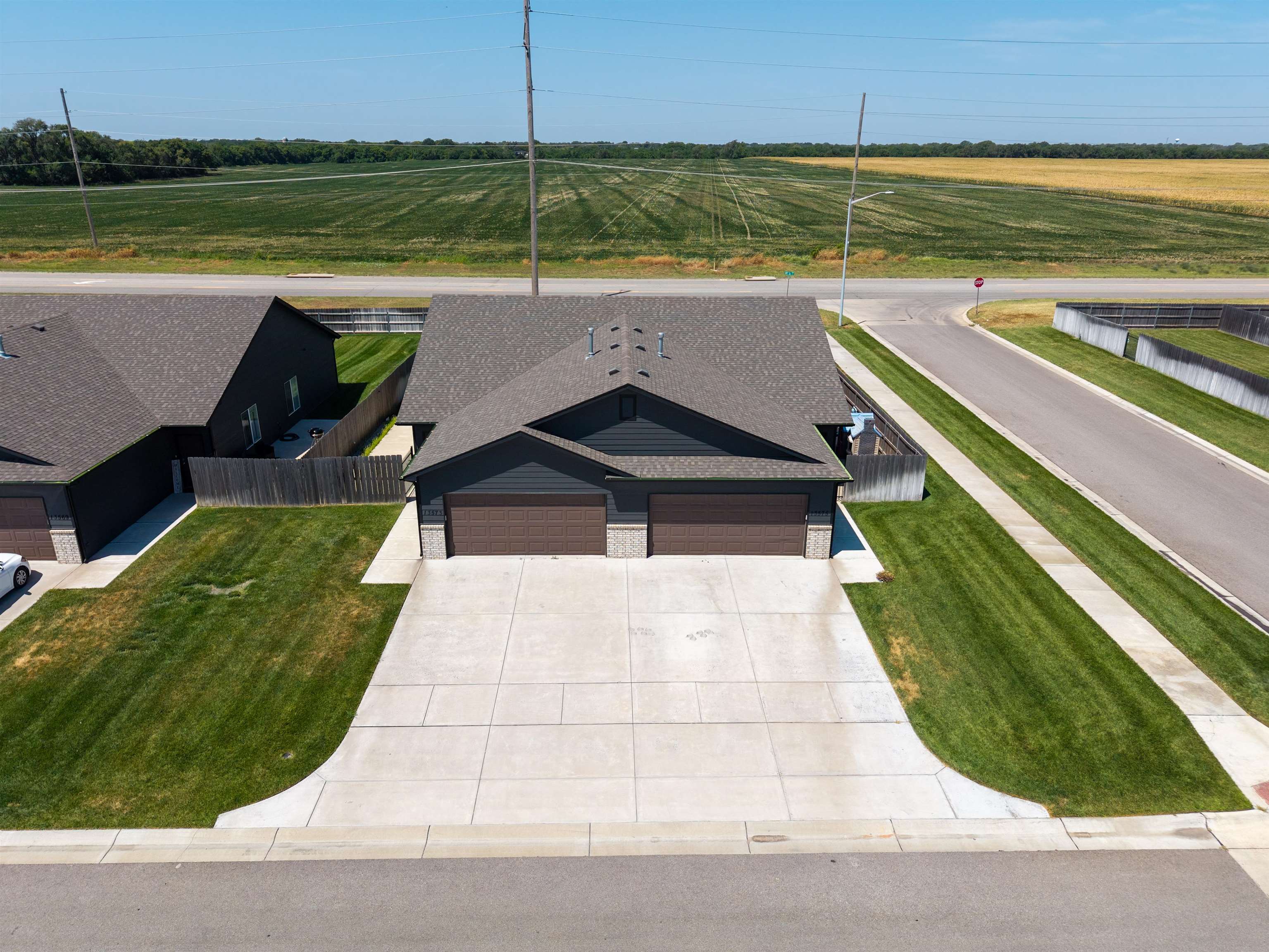 13573-13575 W Haskell Ct, Wichita