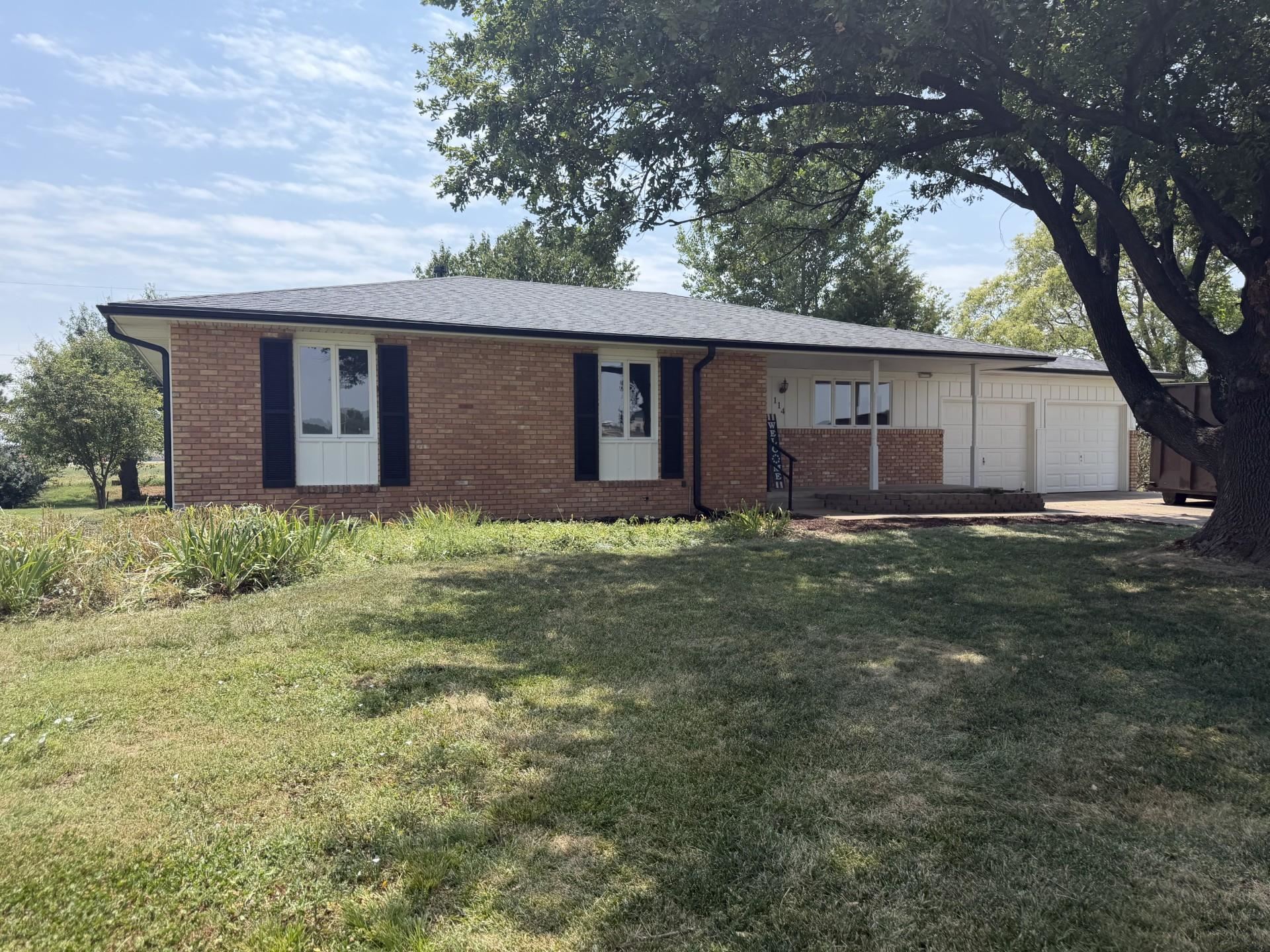 114 E Wayne Ave, Salina, KS, 67401