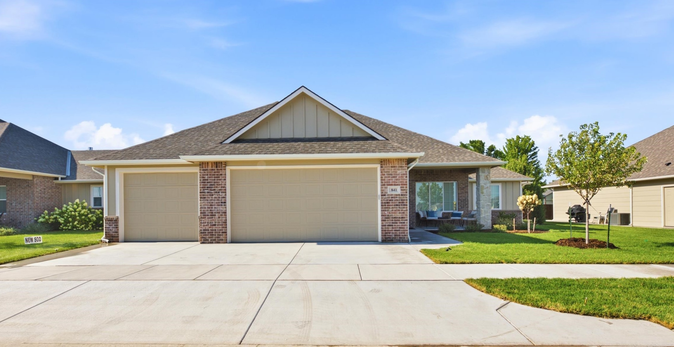 841 N Firefly St, Wichita