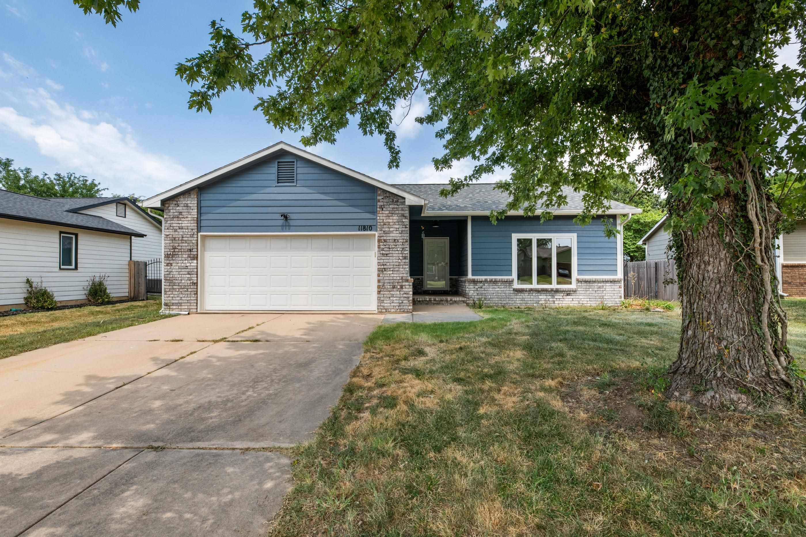 11810 W Pine St, Wichita