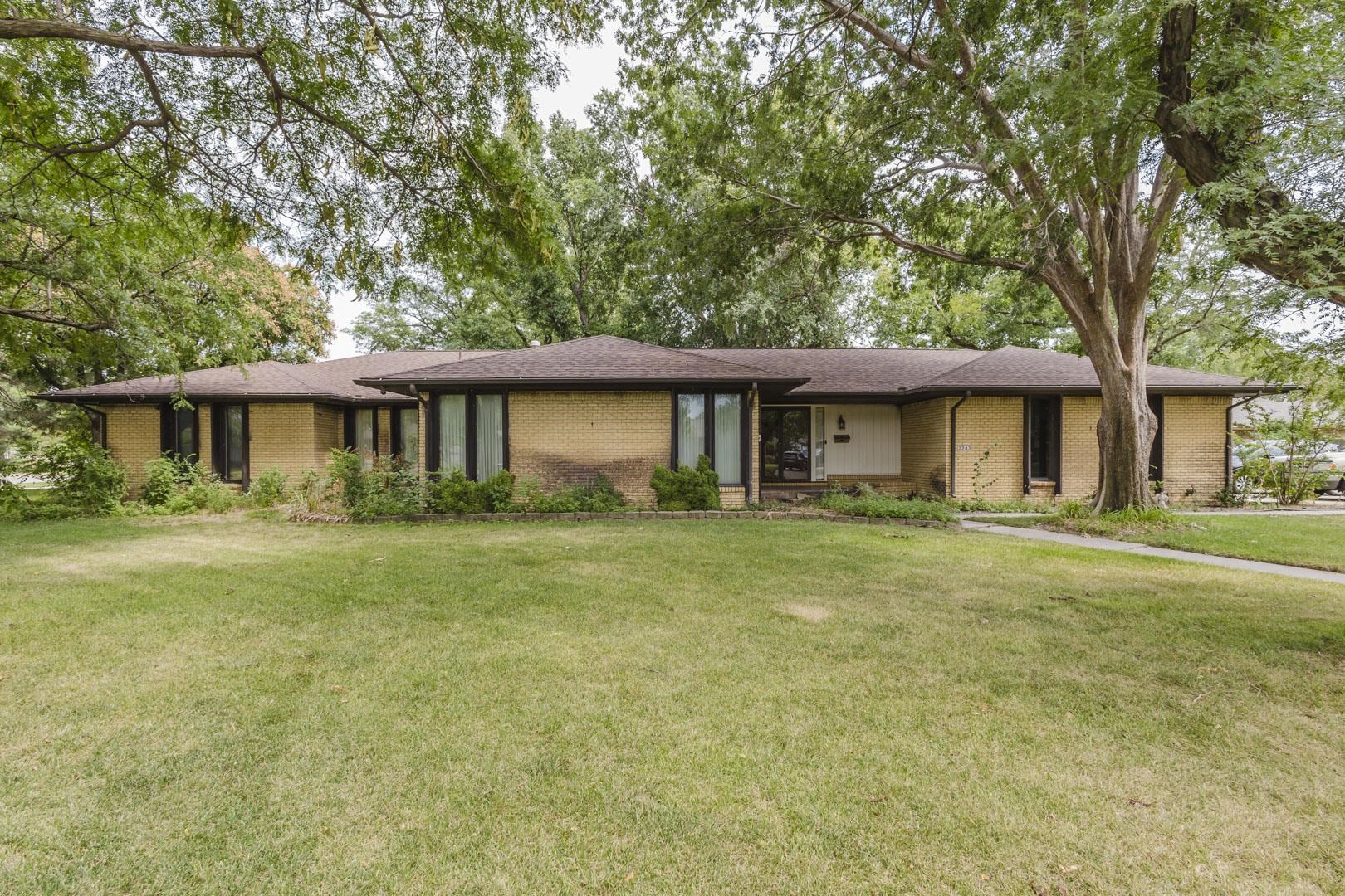 2243 W Bella Vista, Wichita