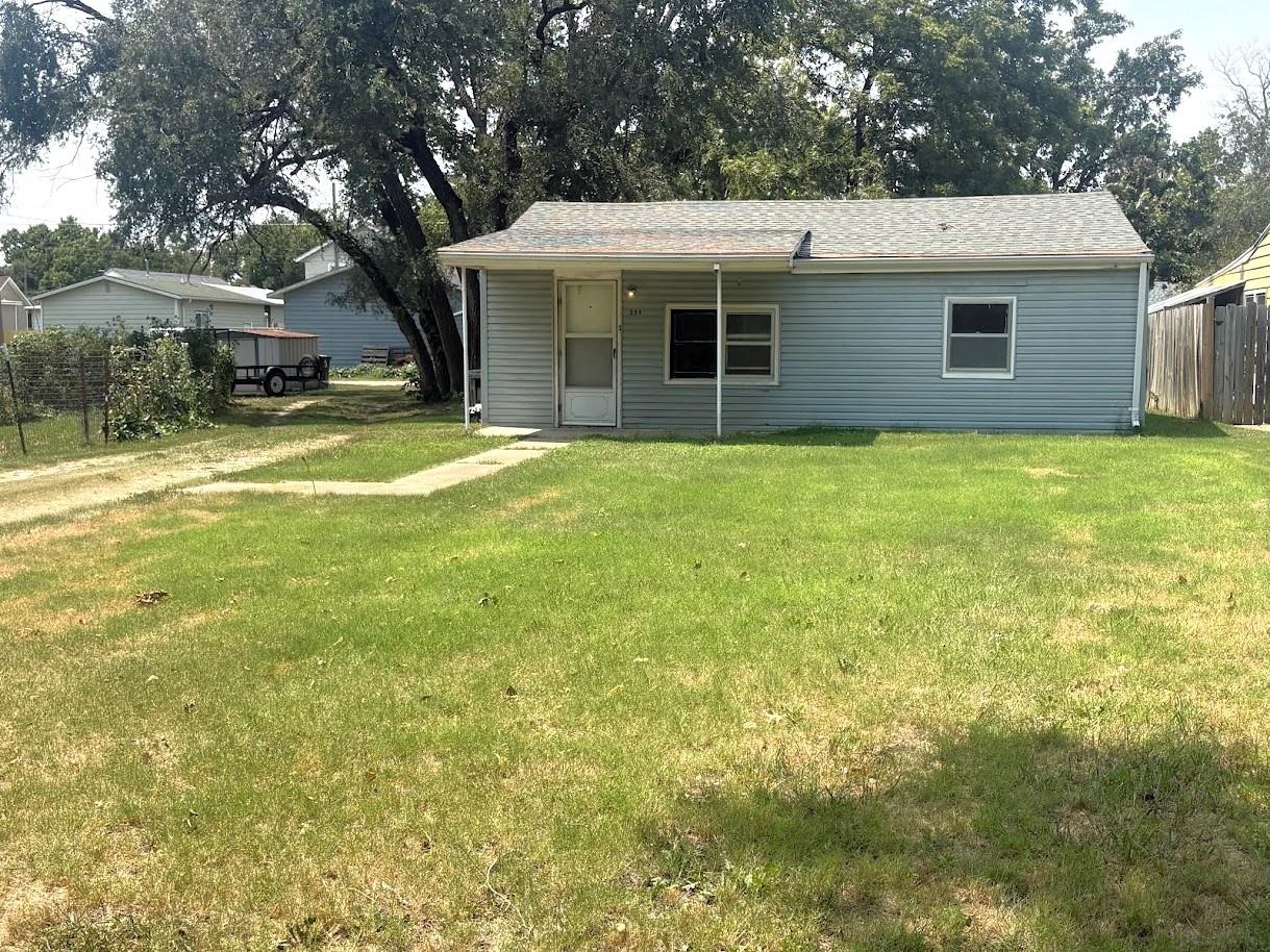331 Des Moines Ave, Salina