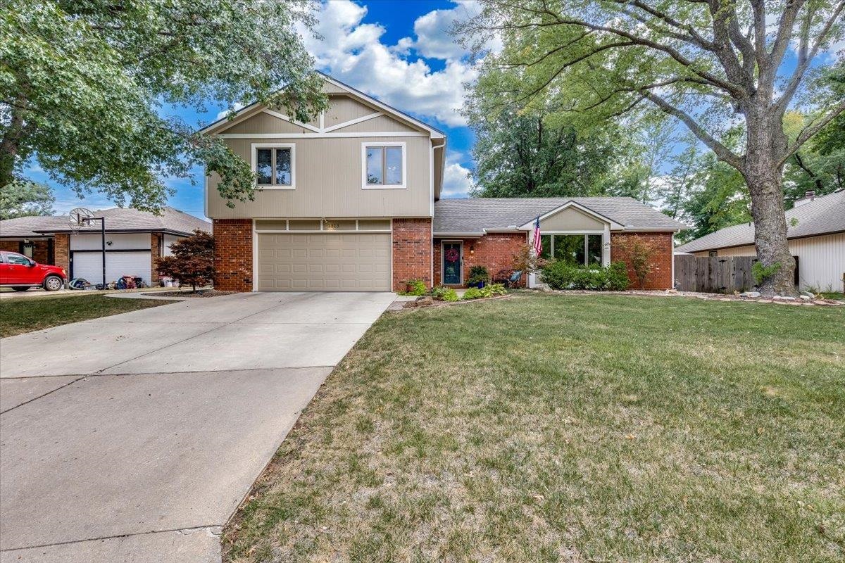 1313 E Briarwood Rd, Derby