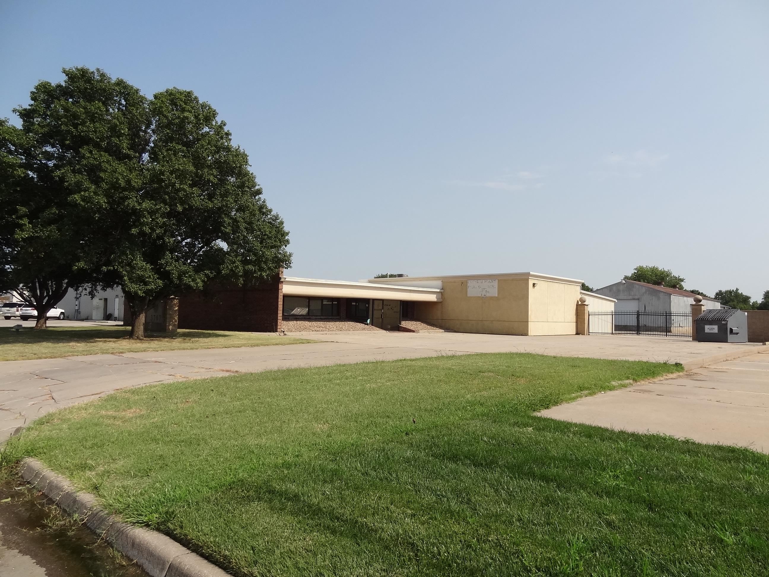 3707 W 30th St S, Wichita, KS, 67217