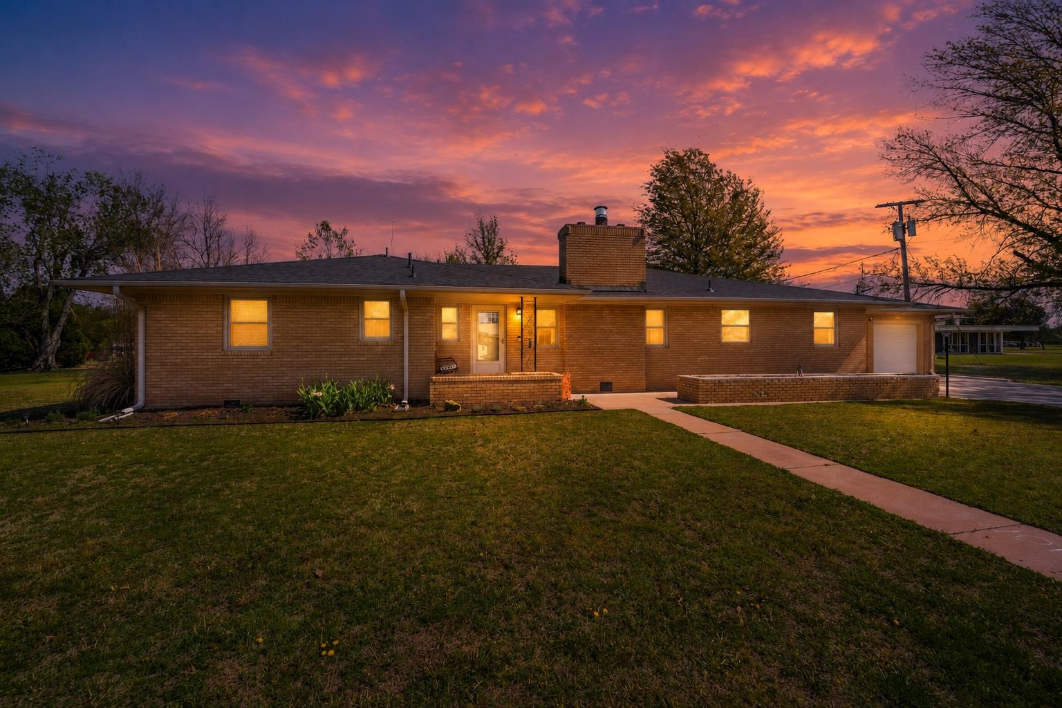 405 Circle Dr, Wellington, KS, 67152