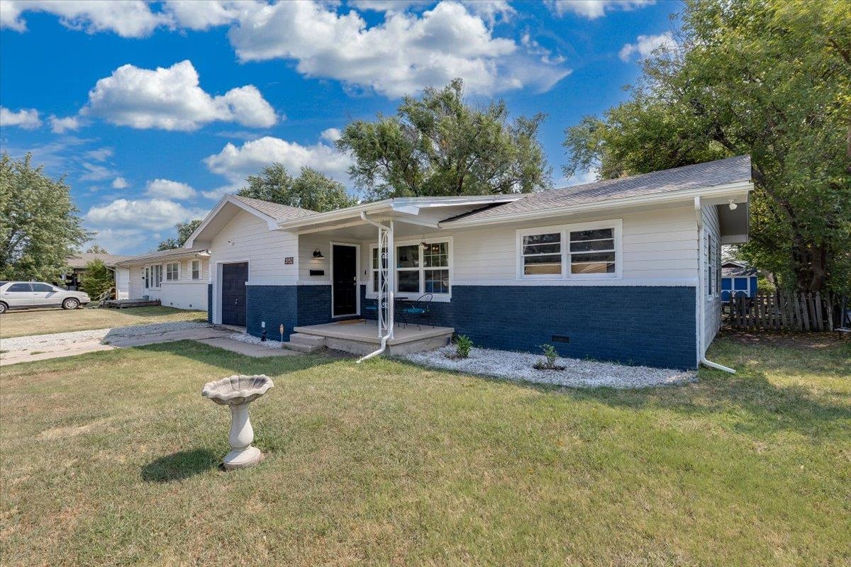 3152 S Euclid Ave, Wichita