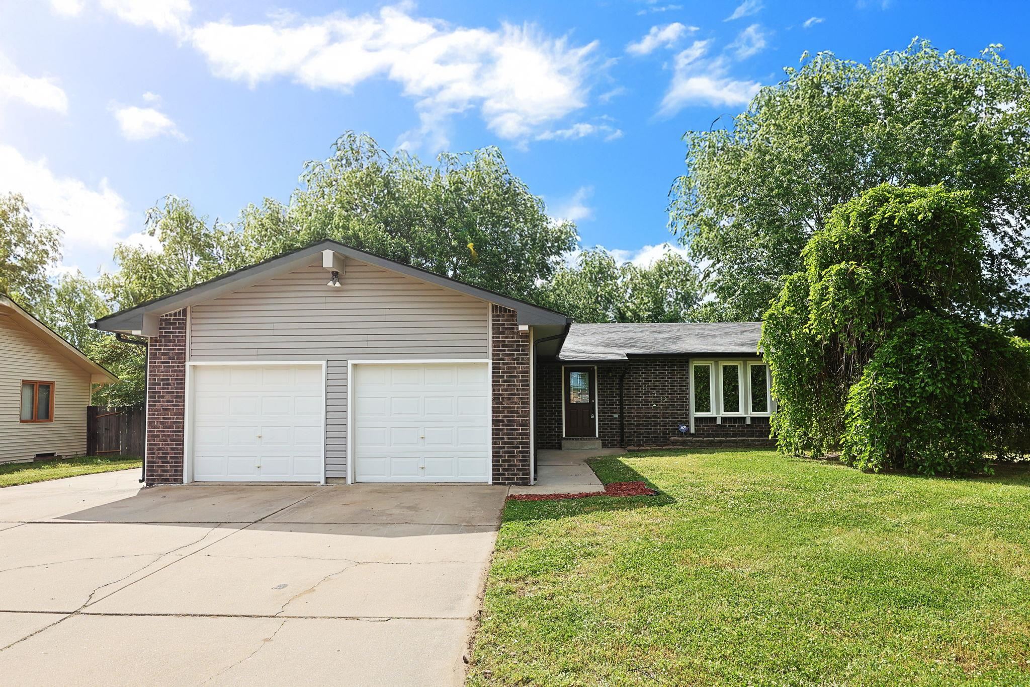 440 N Linden, Haysville