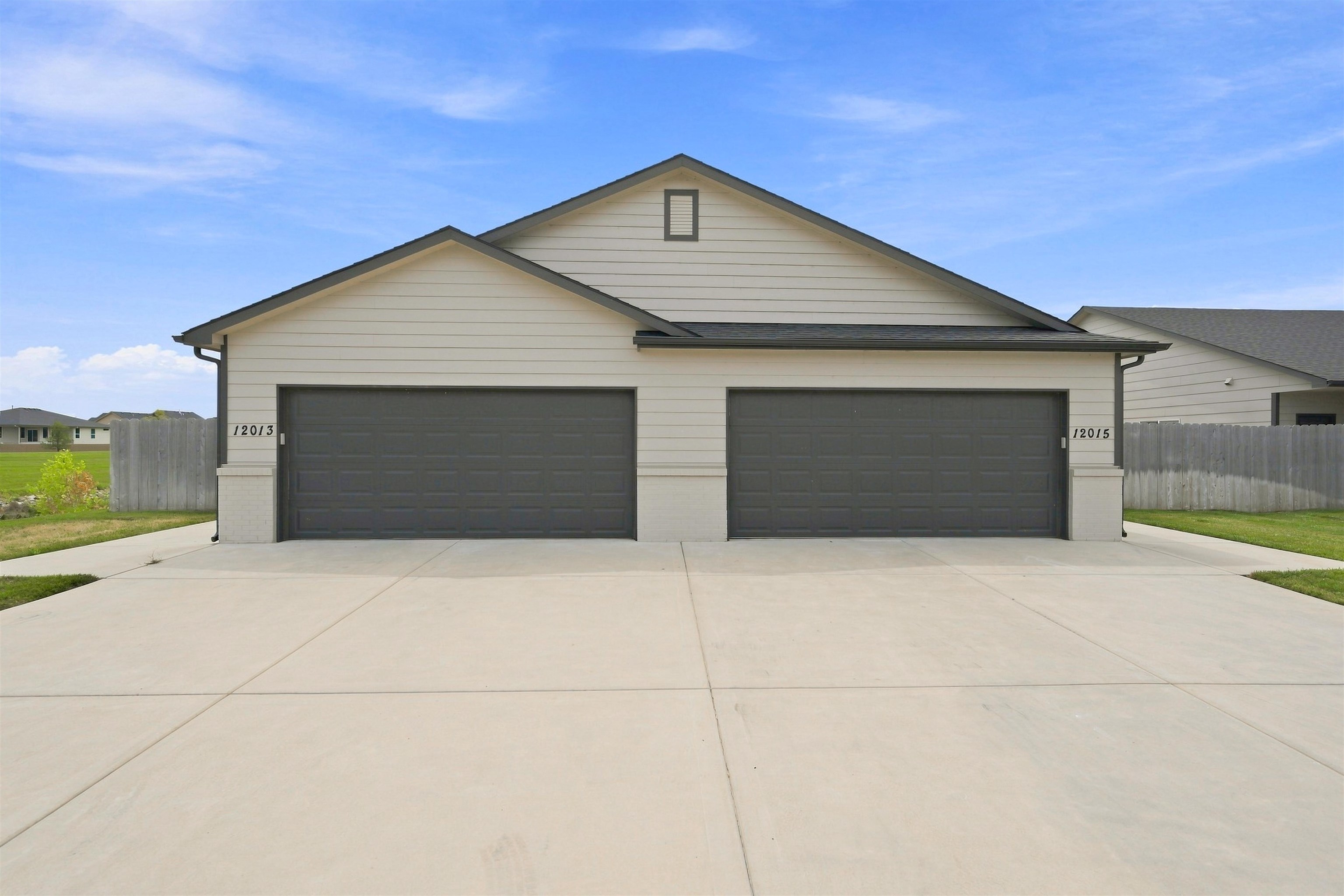 12013-12015 W Fontana St, Maize