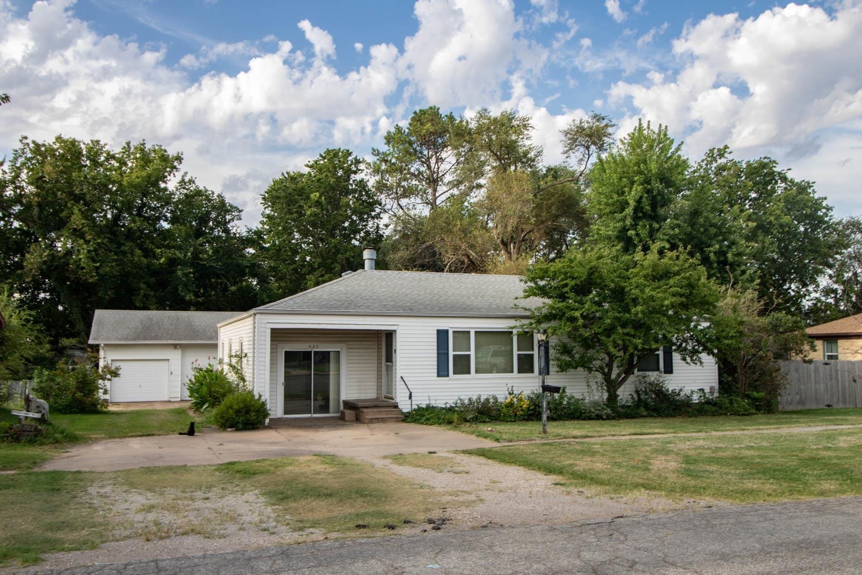 623 E Mulvane, Mulvane, KS, 67110