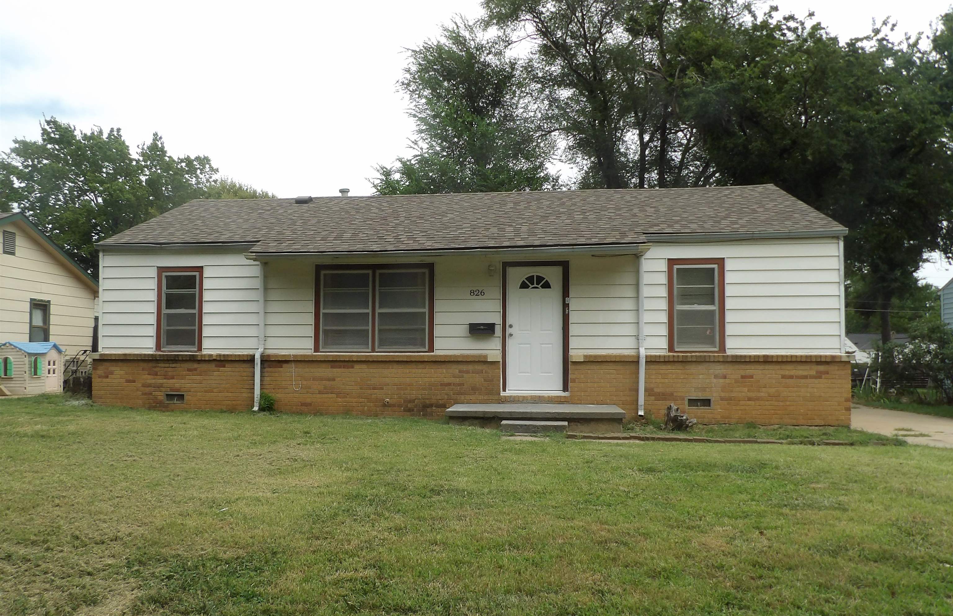 826 N Kokomo Ave, Derby