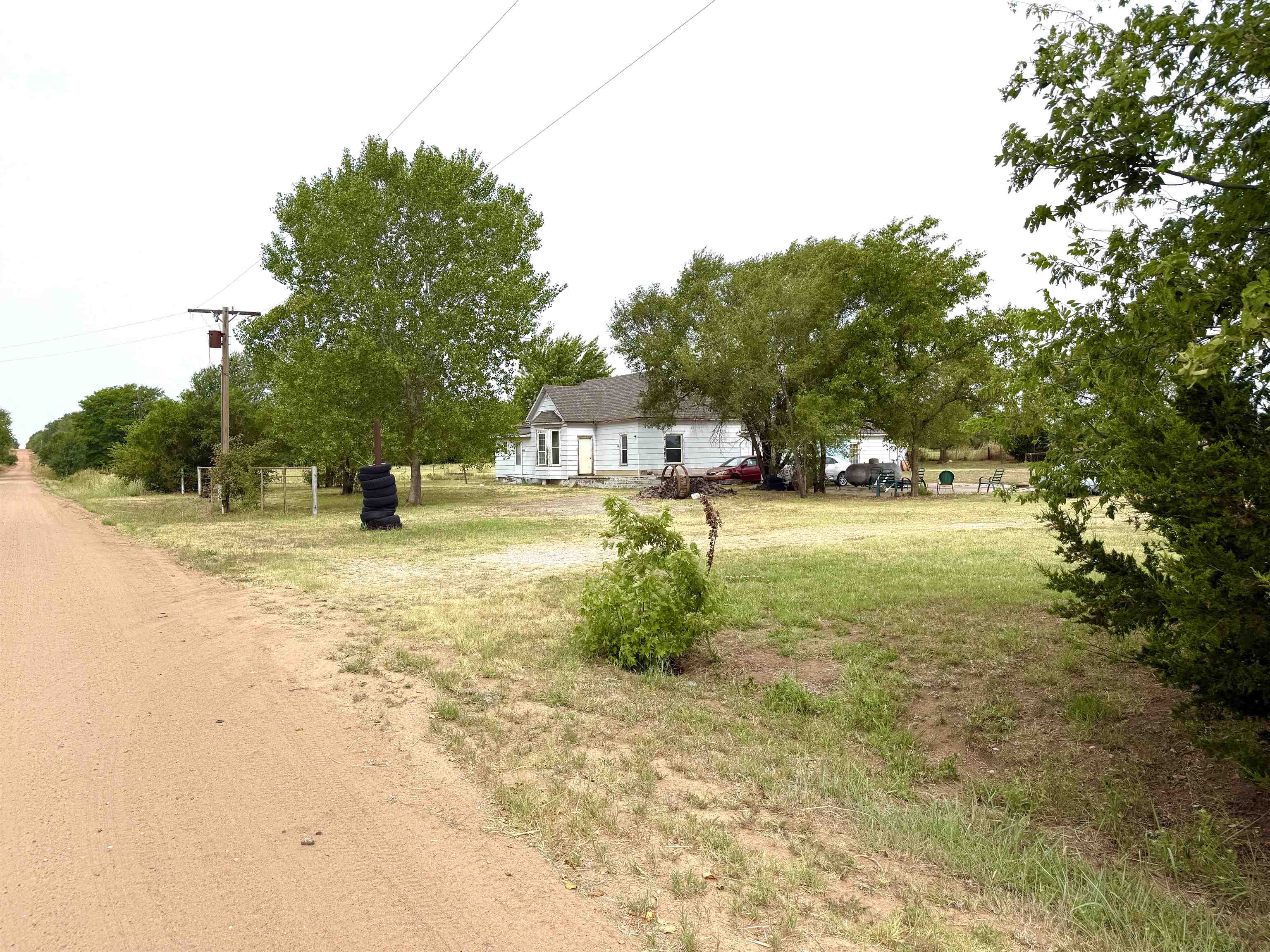 1006 NW 70 RD, Attica, KS, 67009