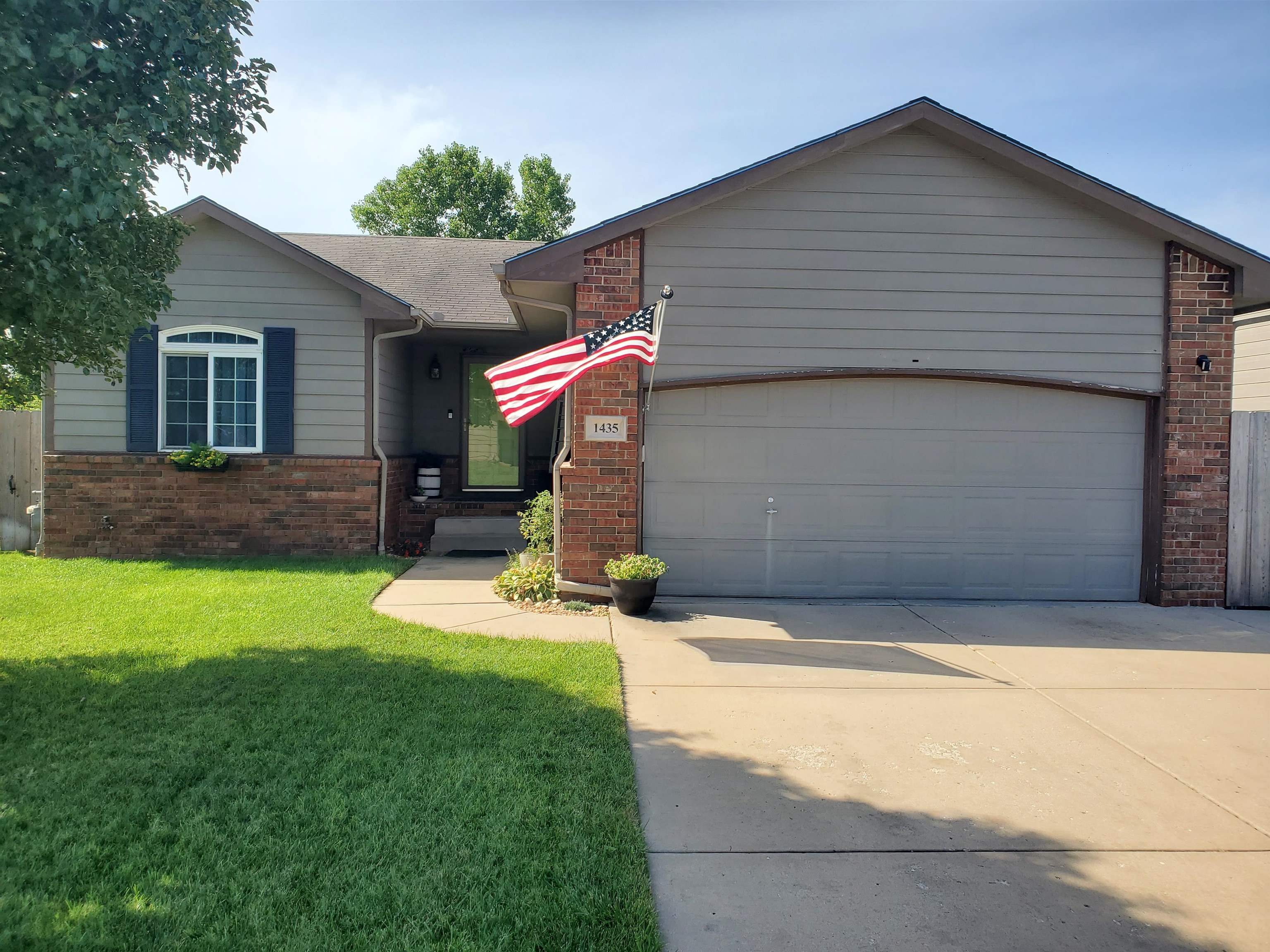 1435 E Berlin, Haysville