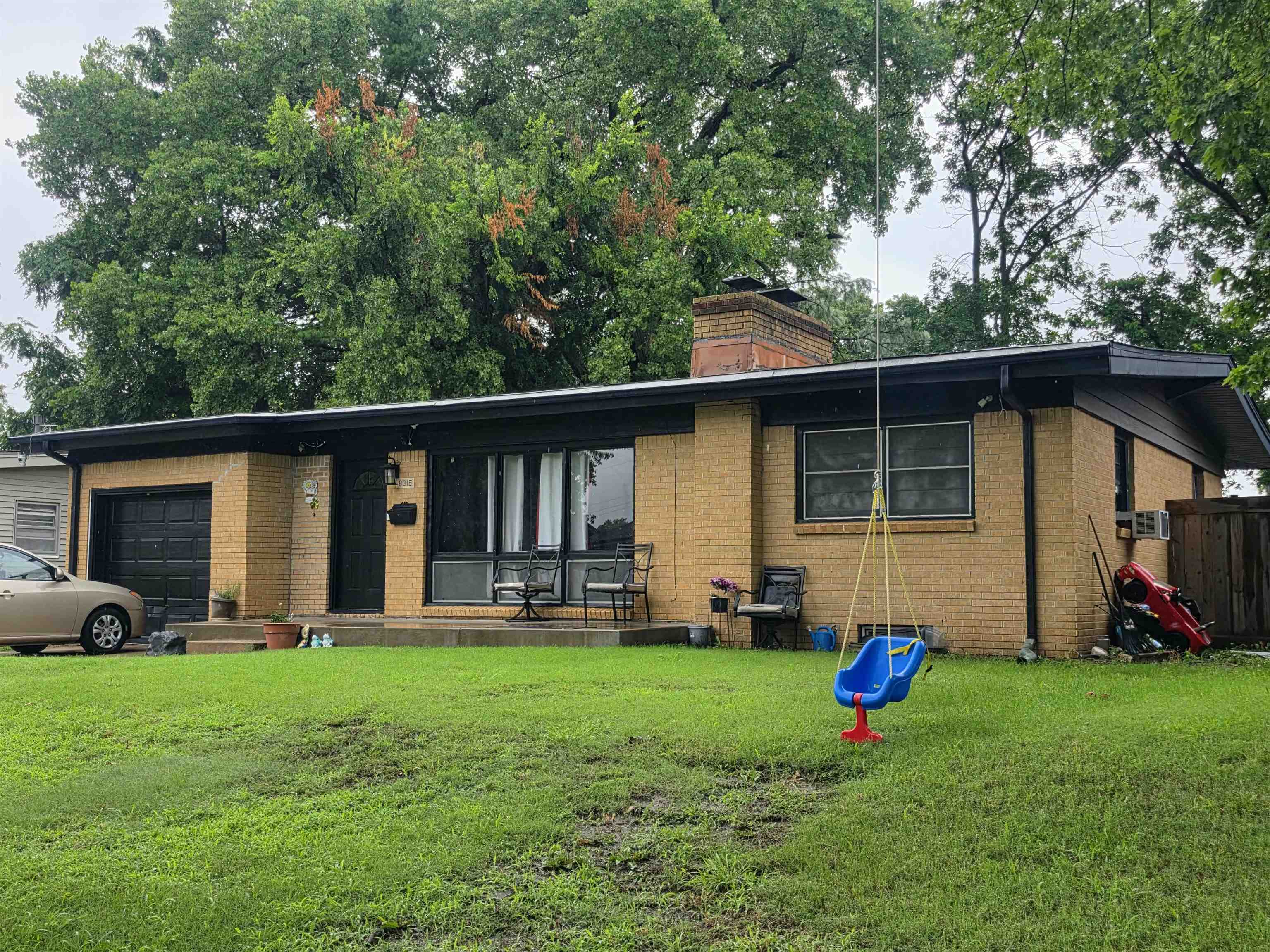 8316 E Morris St, Wichita