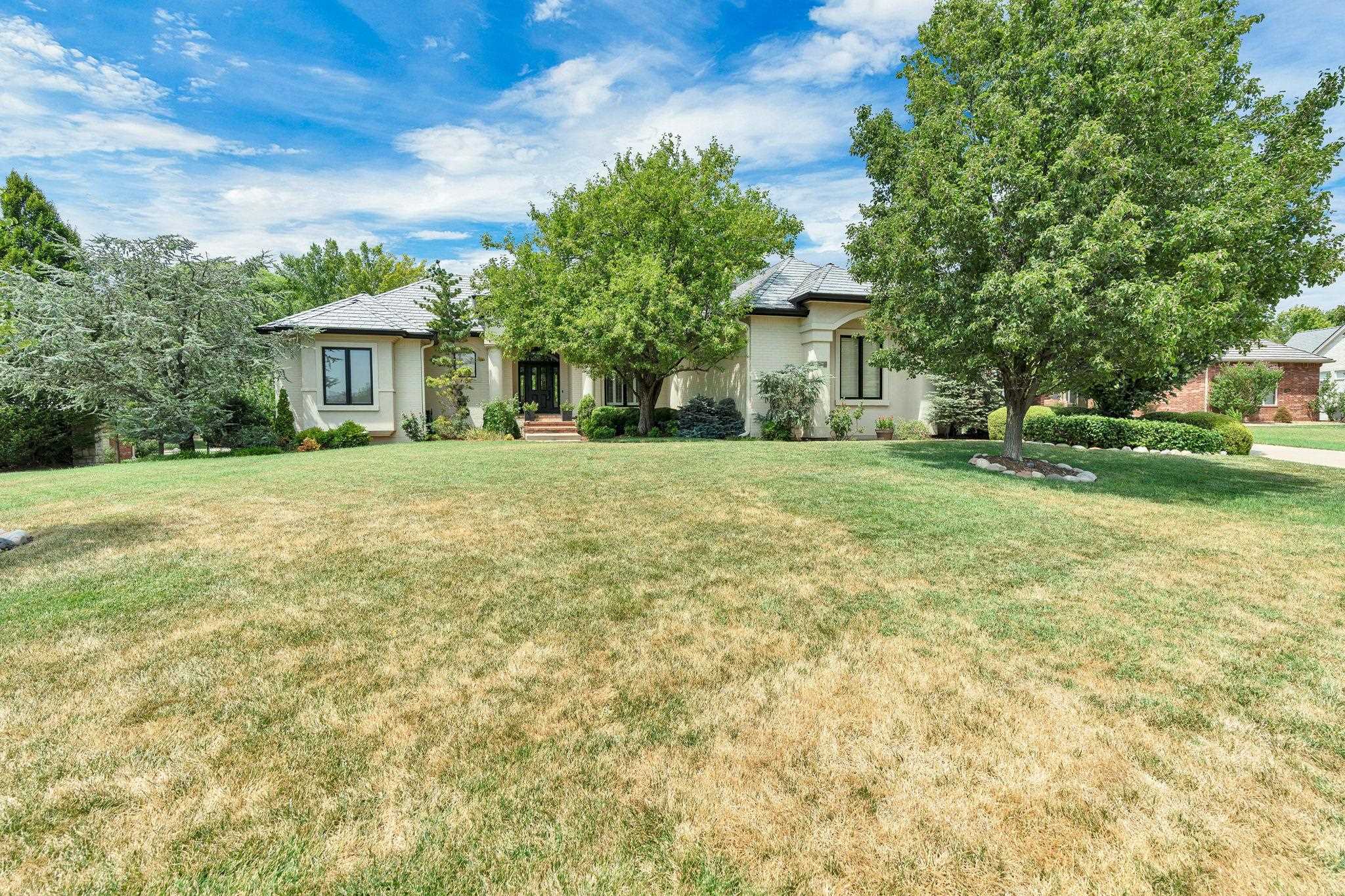 1962 N Red Brush Ct, Wichita, KS, 67206