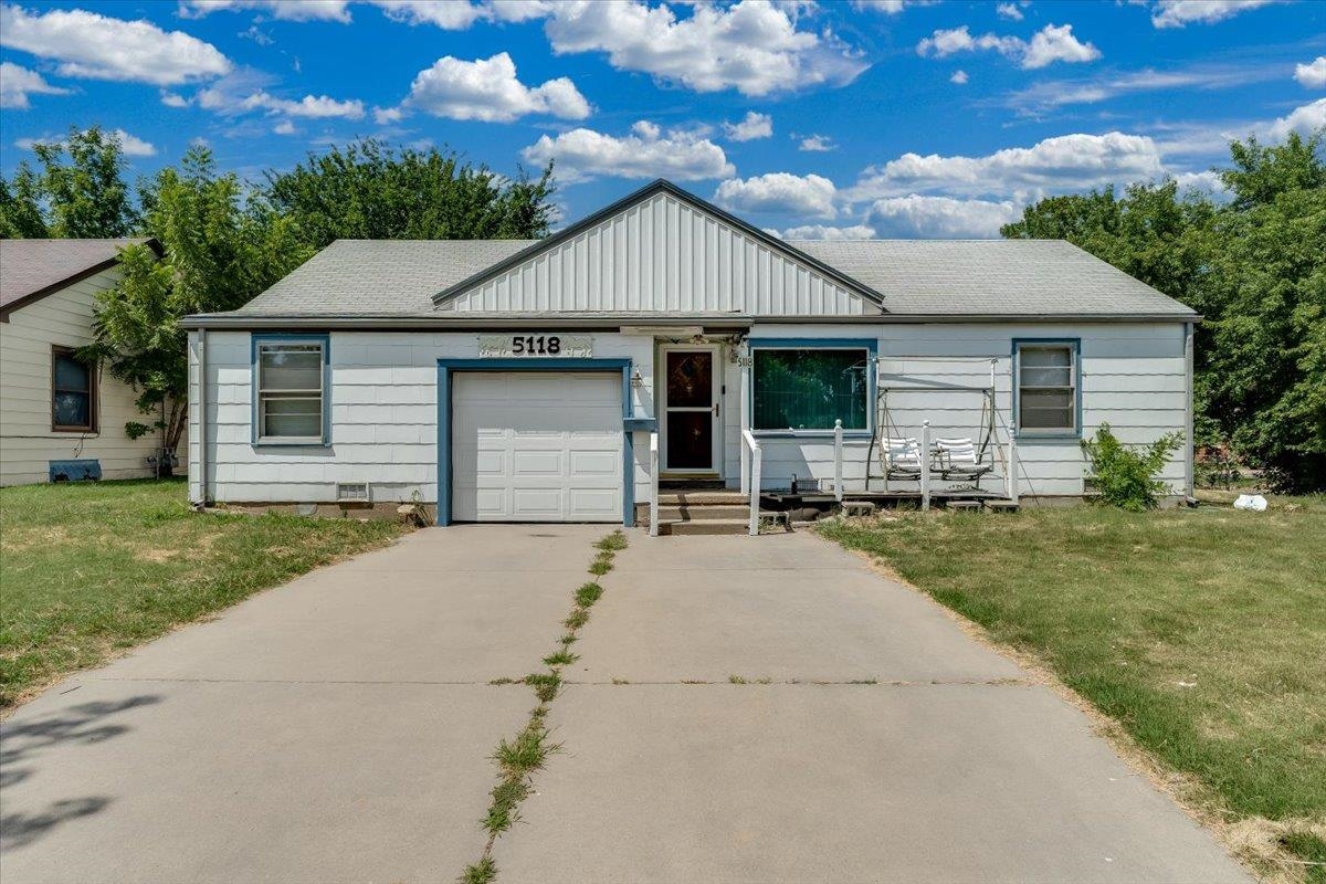 5118 E Mount Vernon St, Wichita