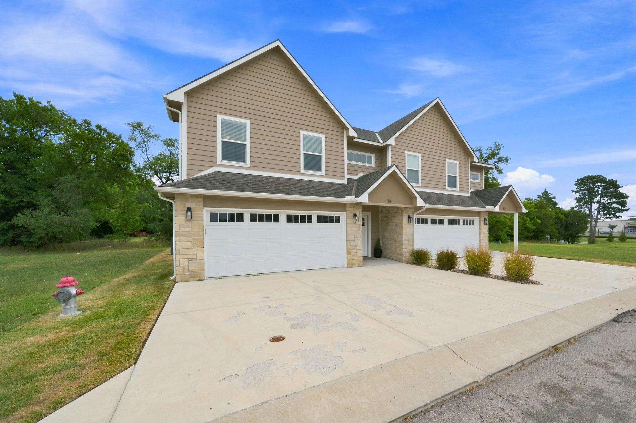 331 N 127th East 105, Wichita