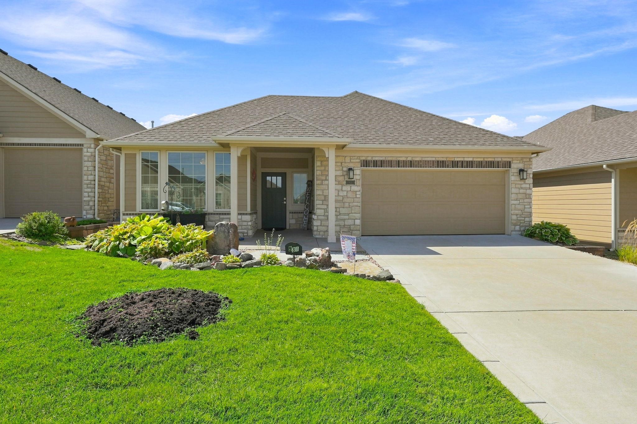 931 E Clearlake, Derby