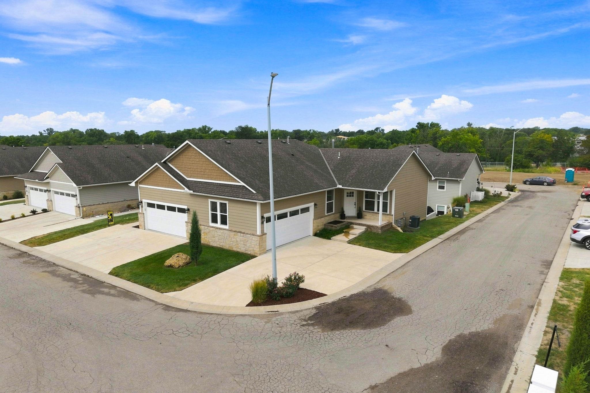331 N 127th St E  402, Wichita