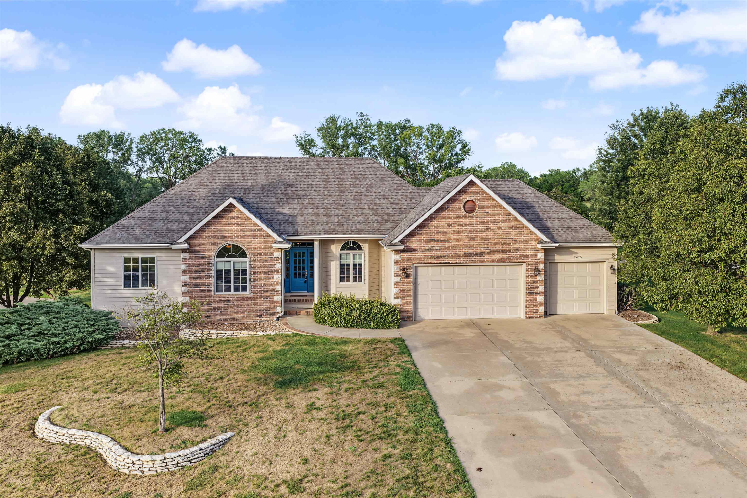 2475 Saint Andrews Ln, Salina, KS, 67401