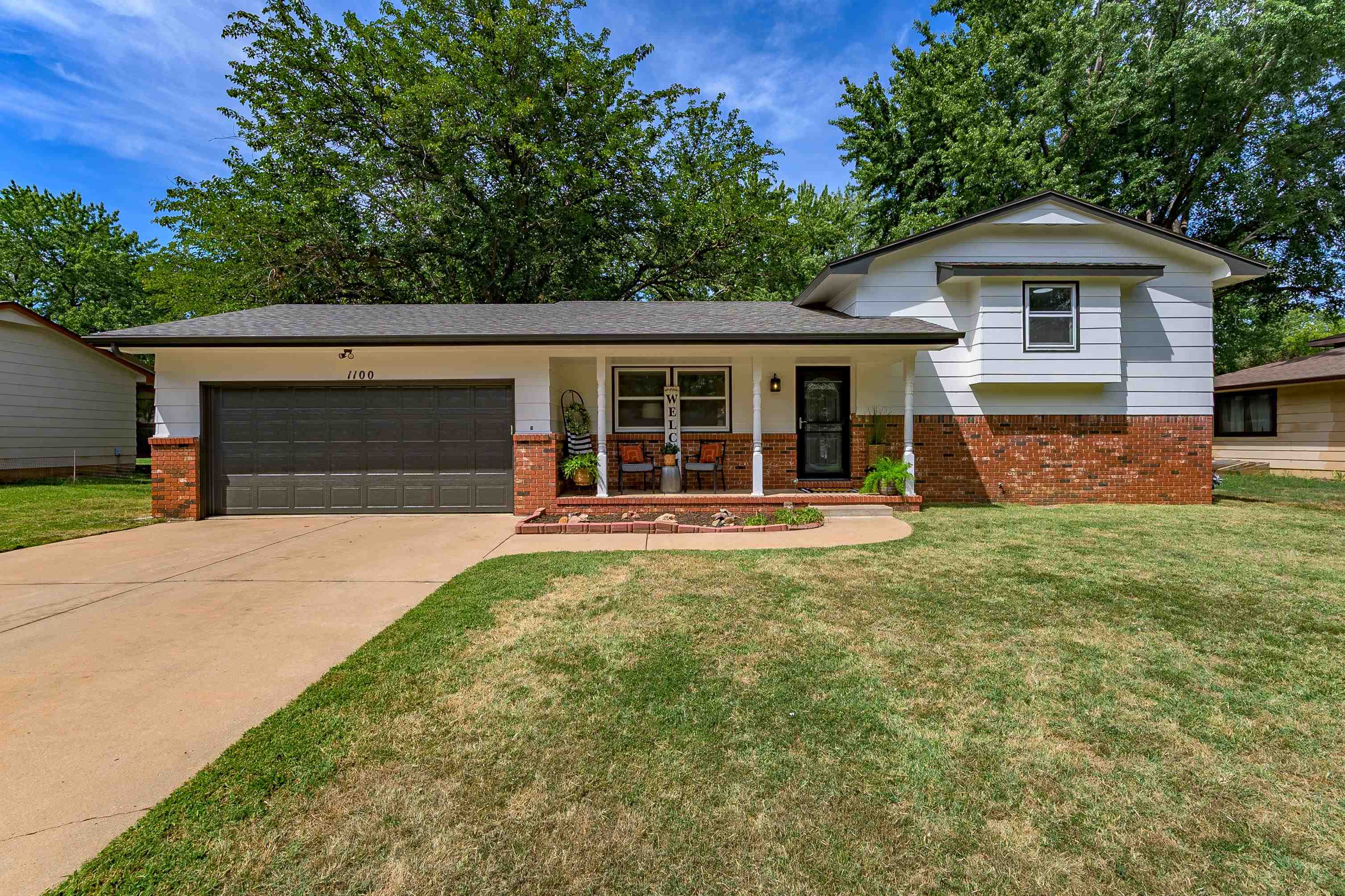 1100 E Market St, Derby