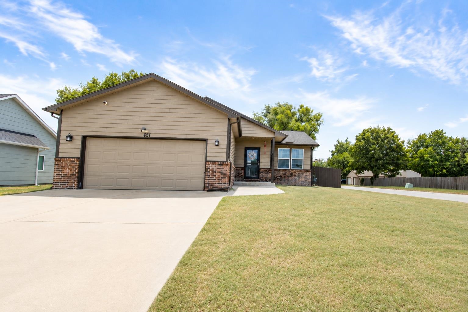 821 W 50th, Wichita