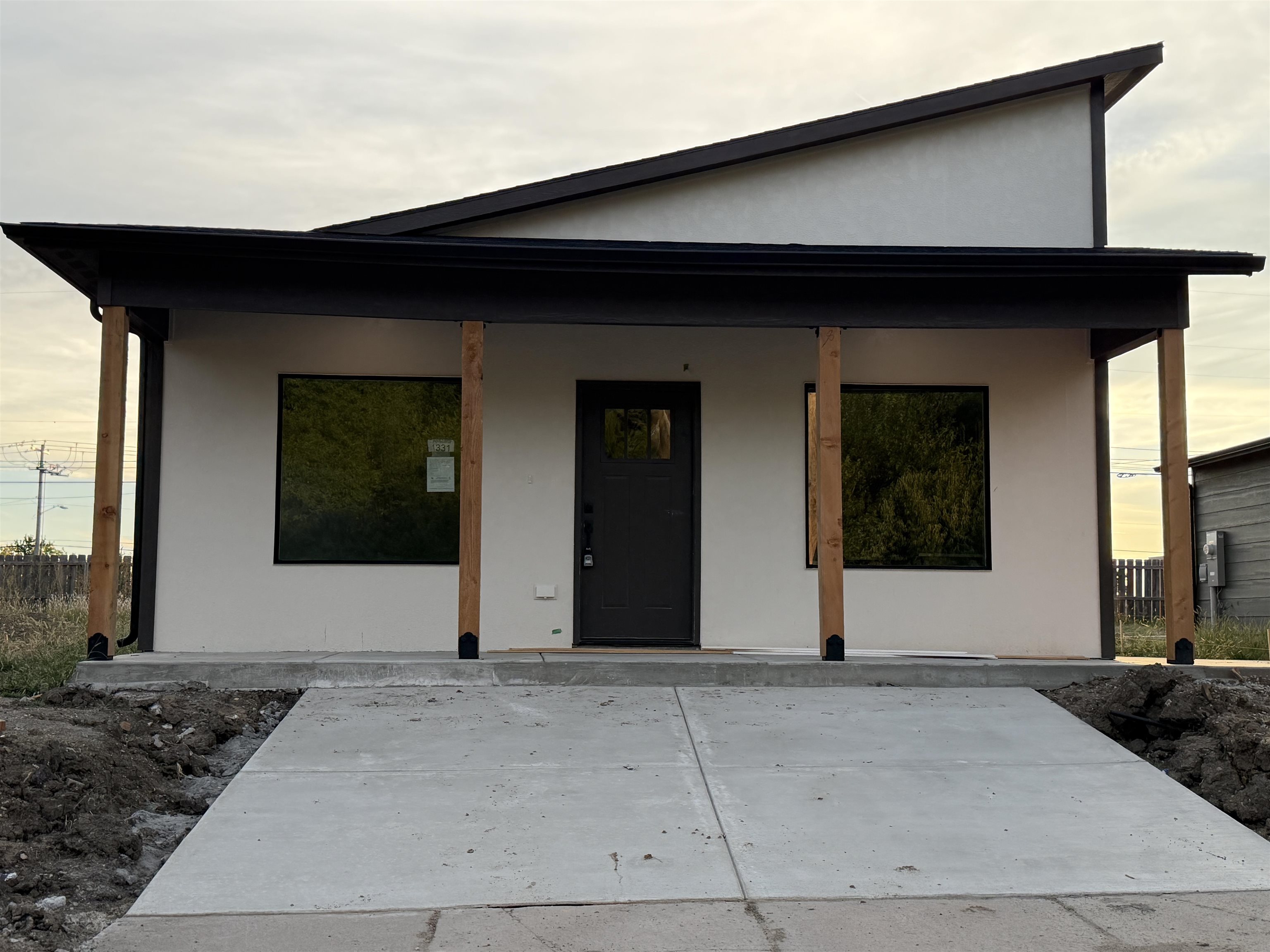 1331 N Holyoke, Wichita