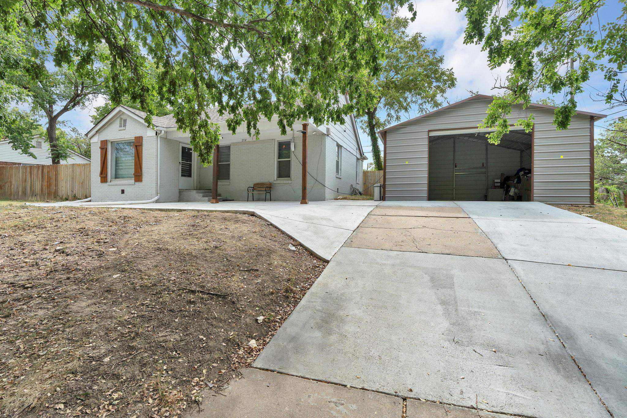 1514 Matlock Dr, Wichita