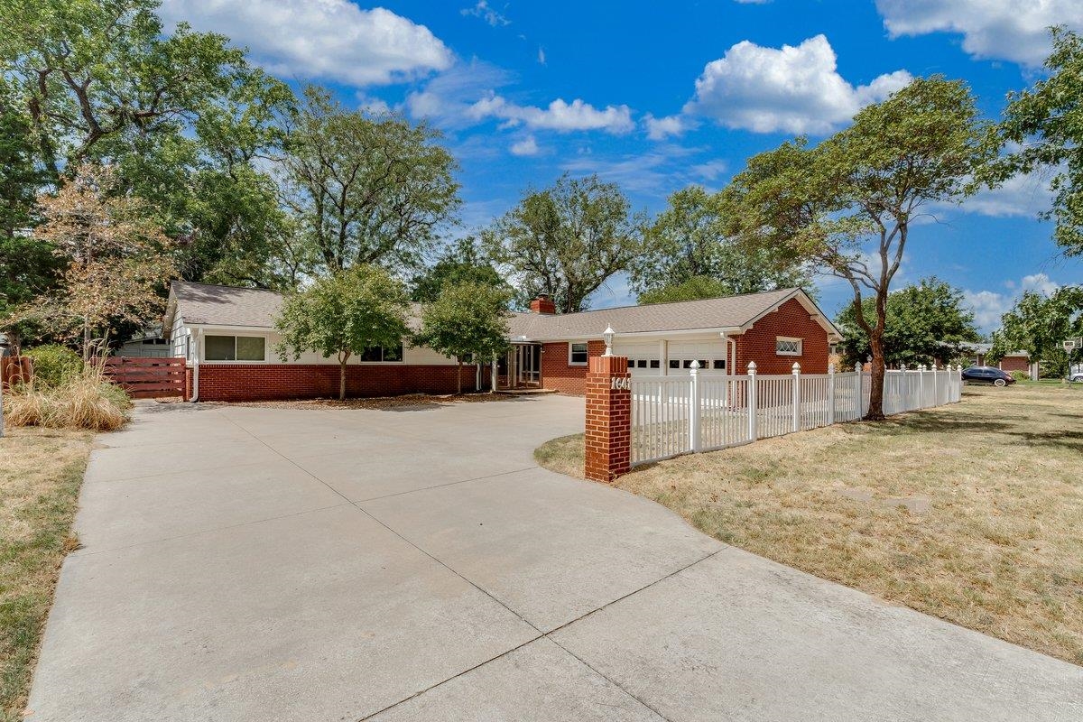 1641 N Womer Dr., Wichita