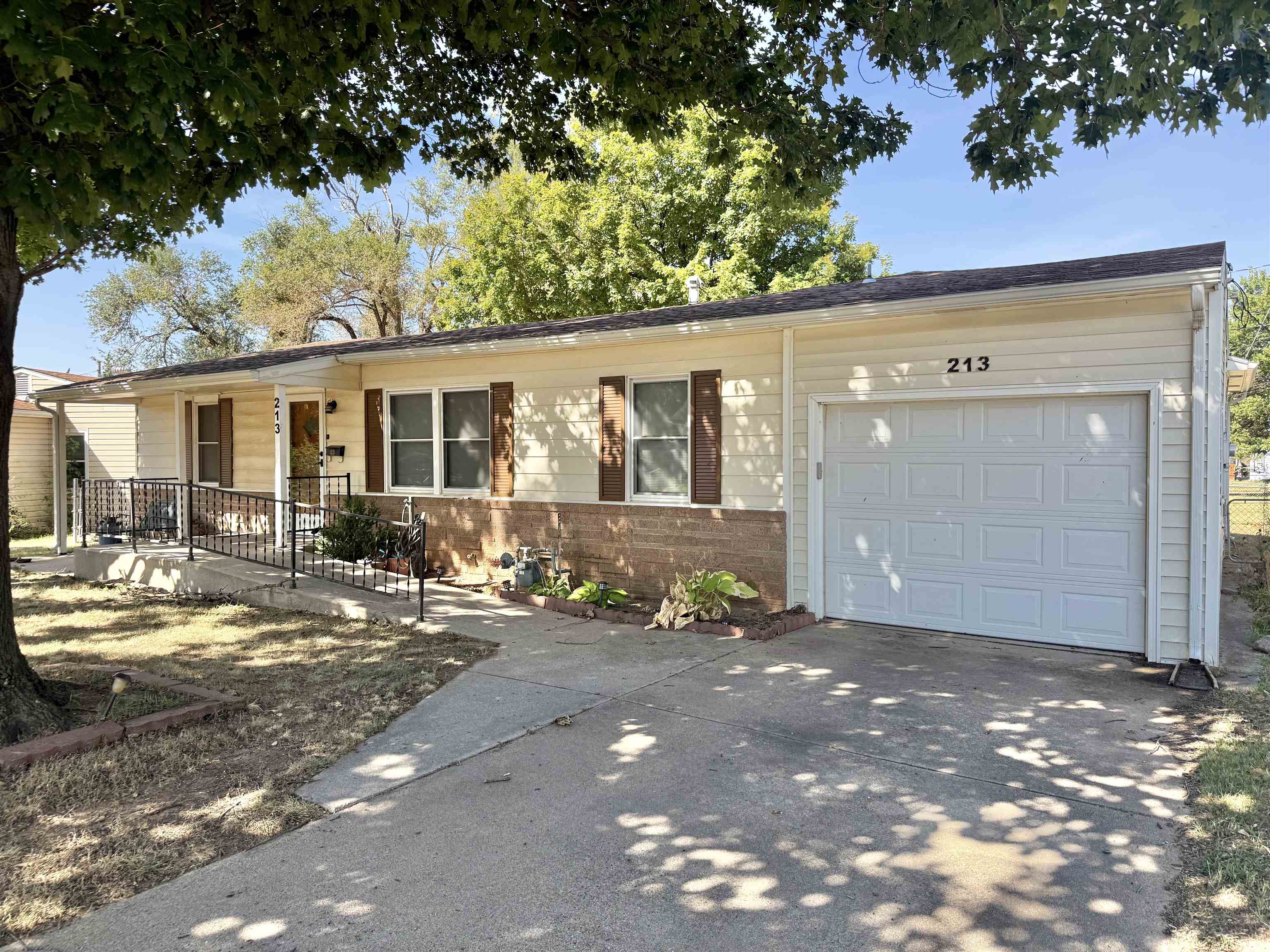 213 W Starlite, Kingman