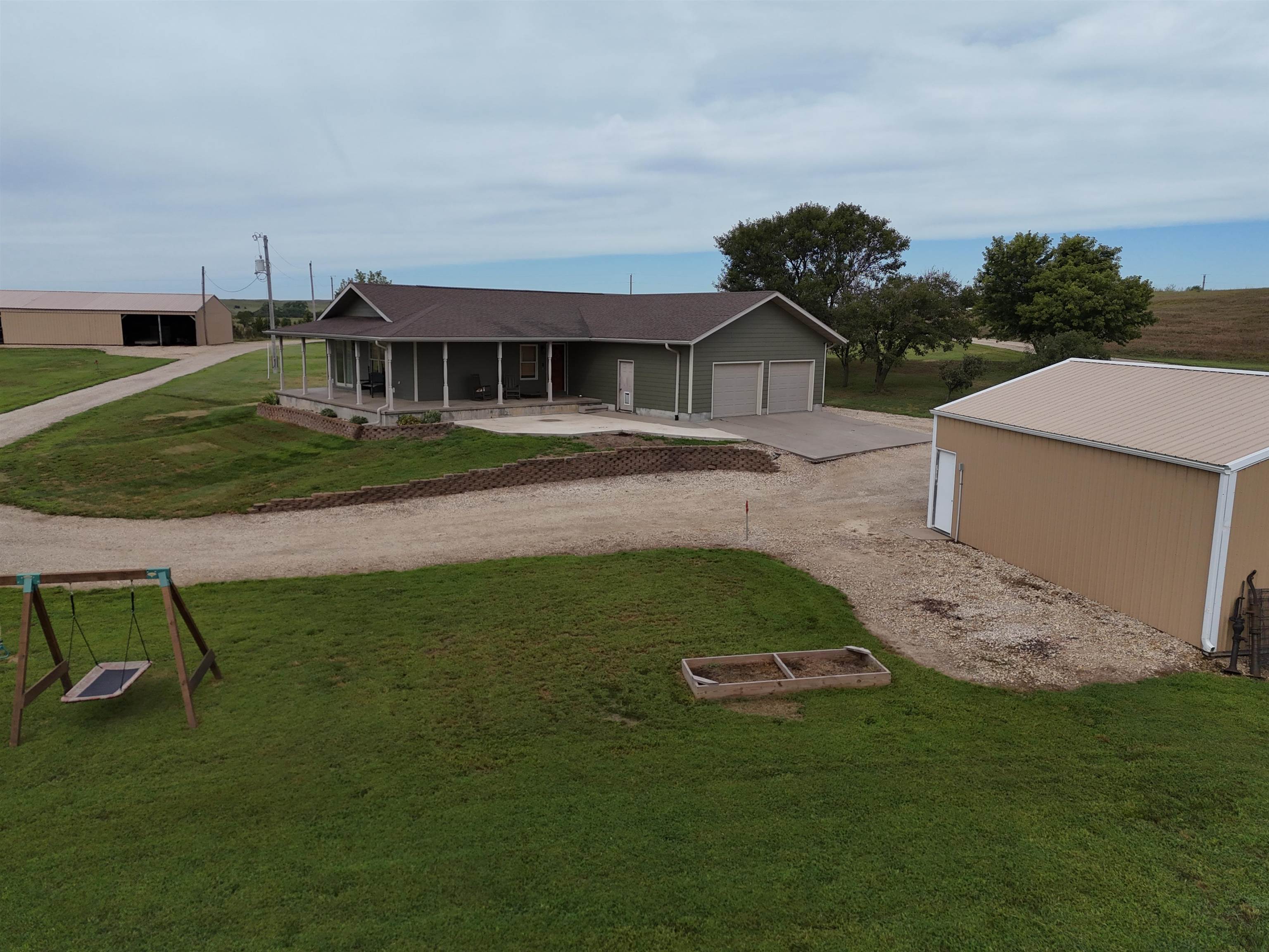 482 N 290th, Miltonvale