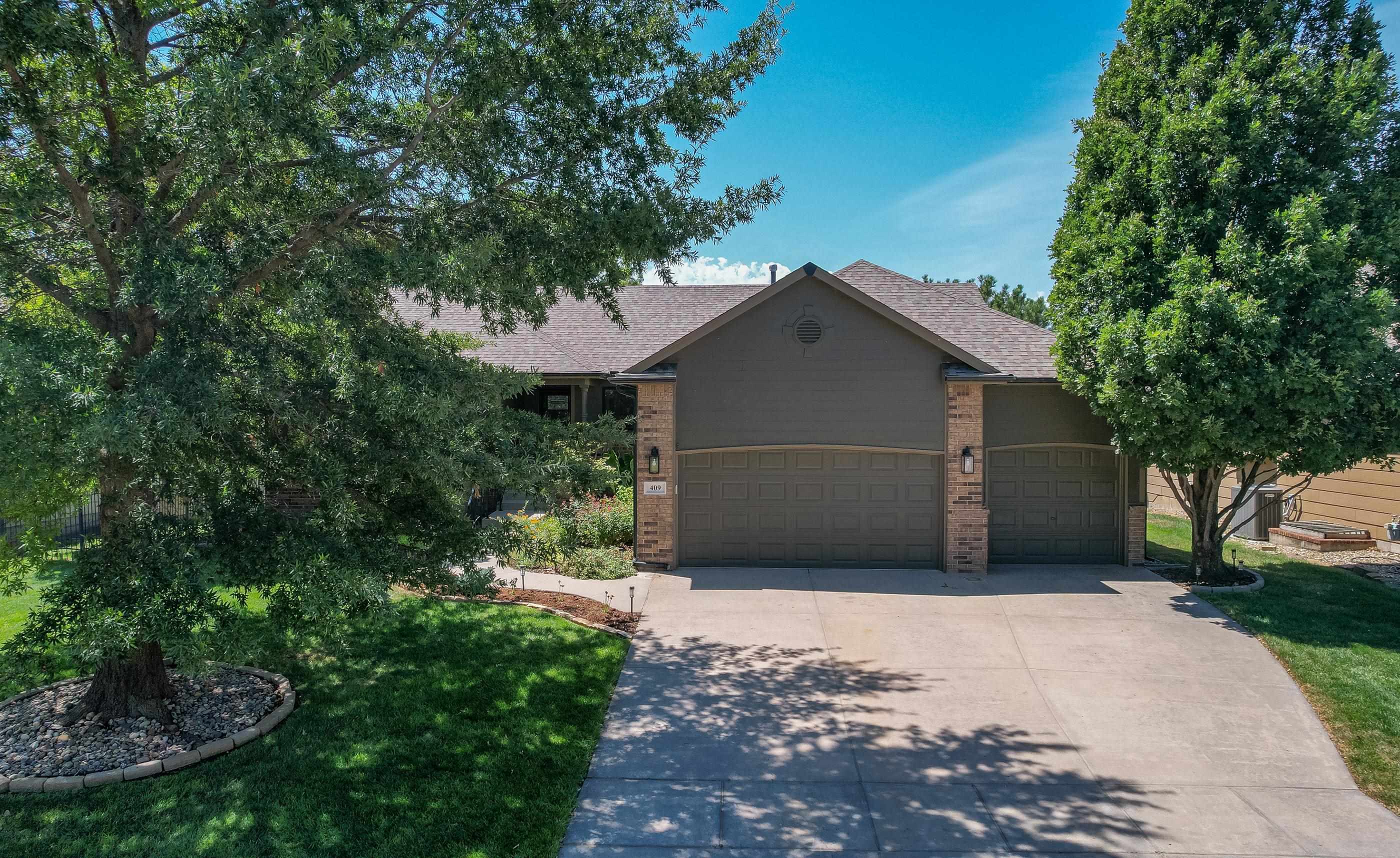 409 N Jaax St, Wichita