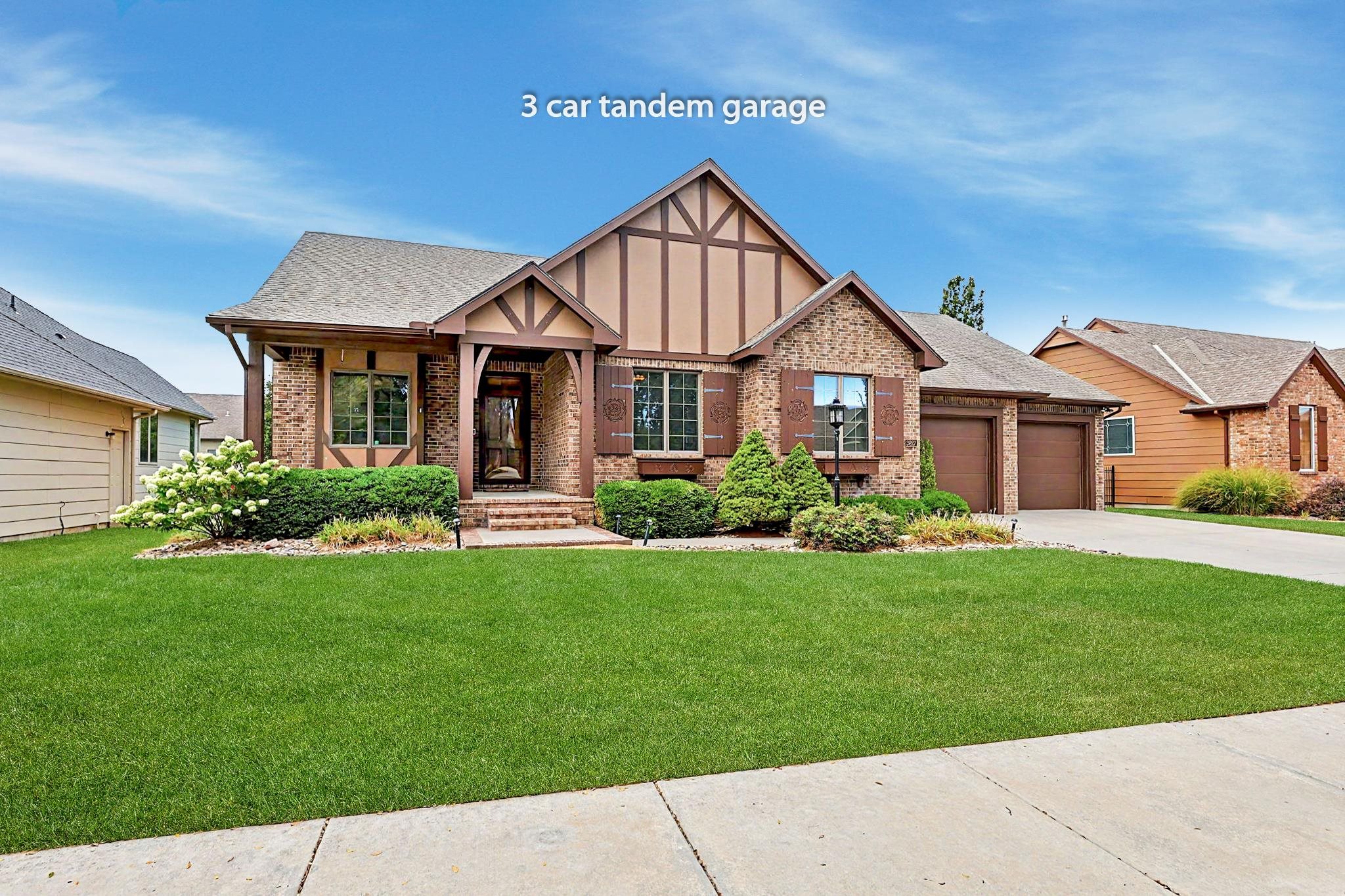 3227 N Grey Meadow, Wichita