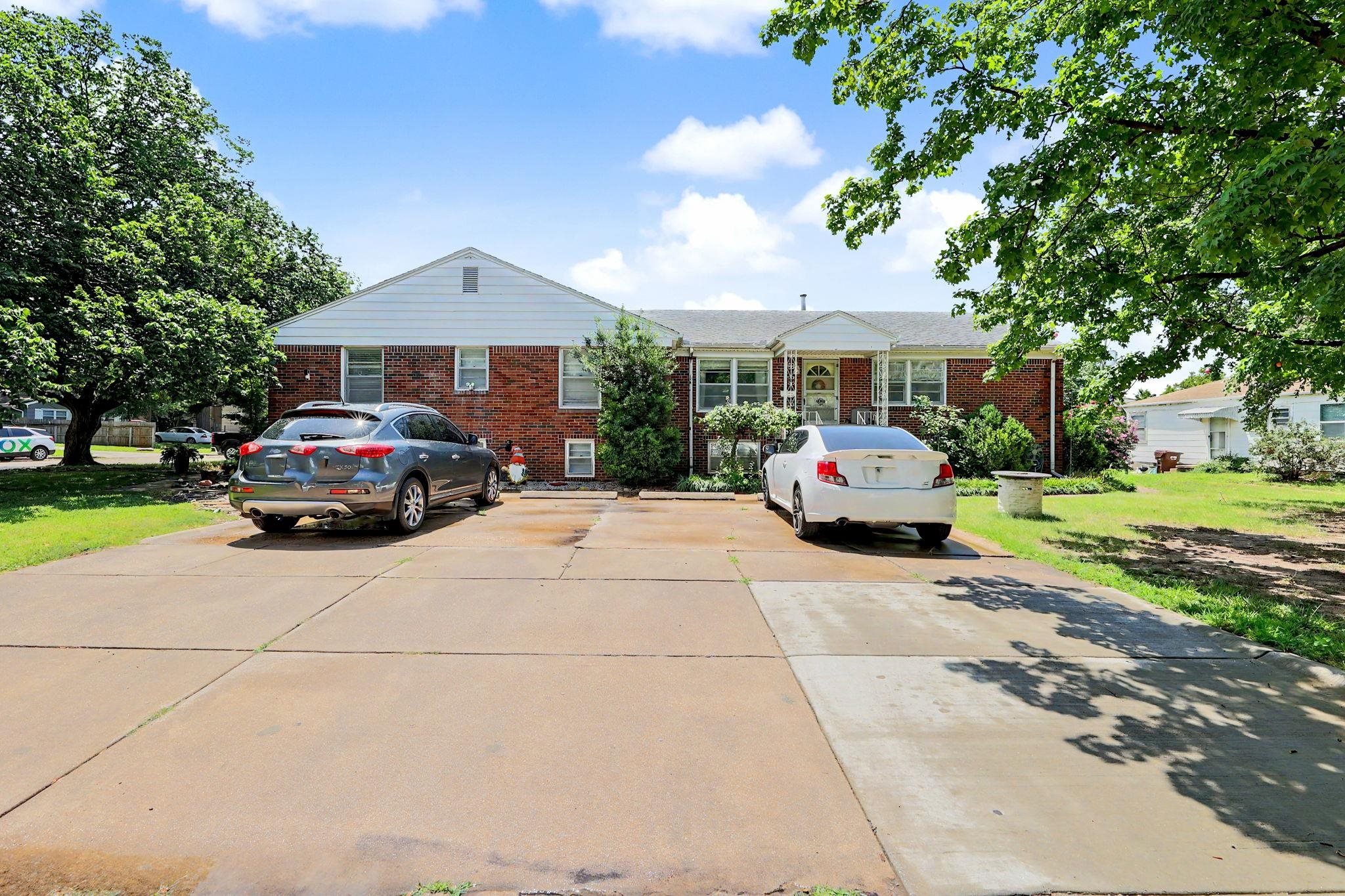 3421_3423 E Penley Dr, Wichita