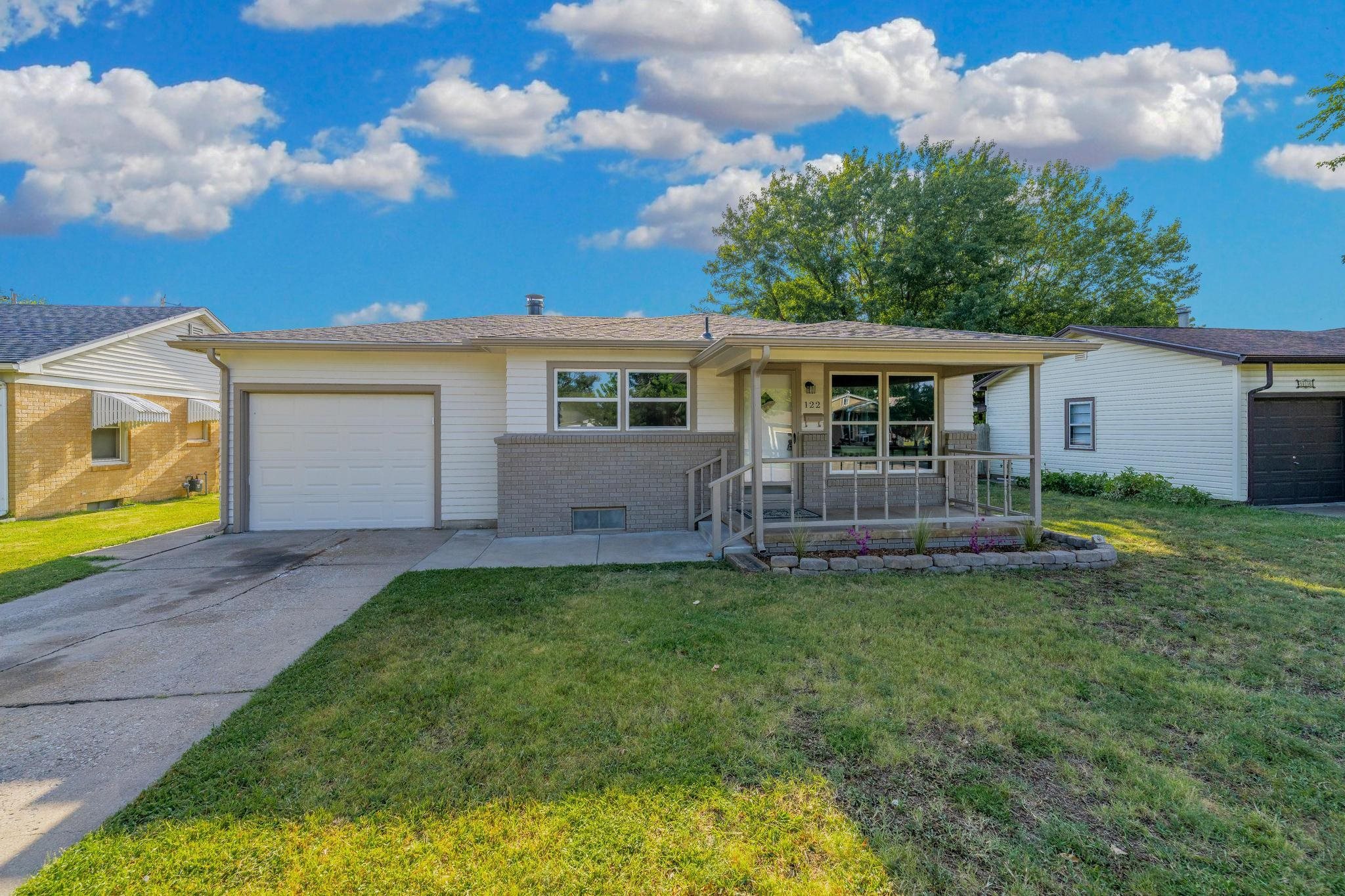 122 N Gow, Wichita