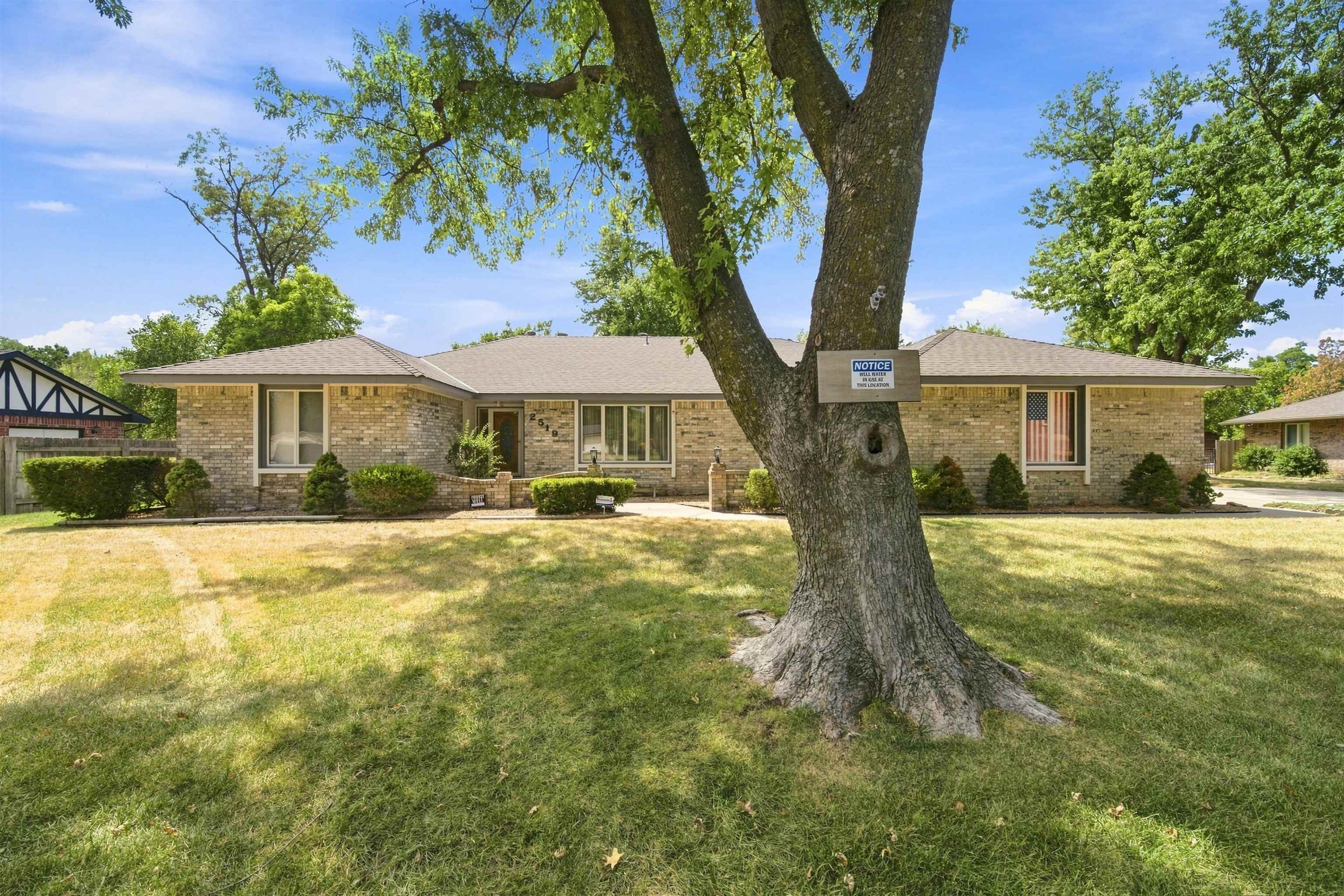 2519 N Hyacinth, Wichita