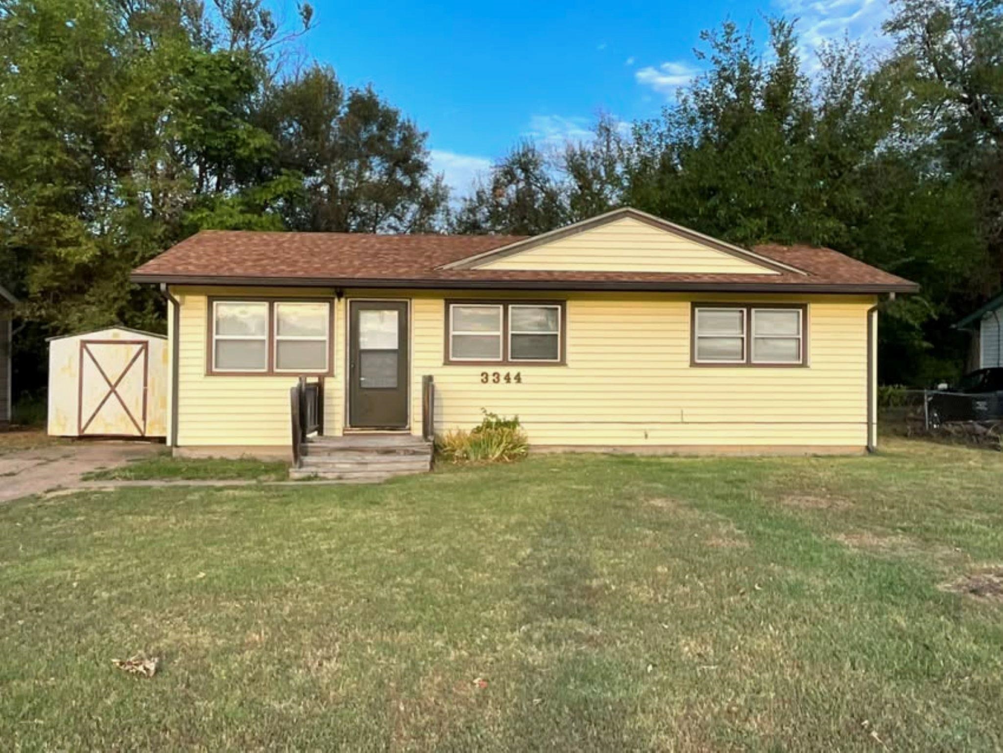 3344 S Vine, Wichita