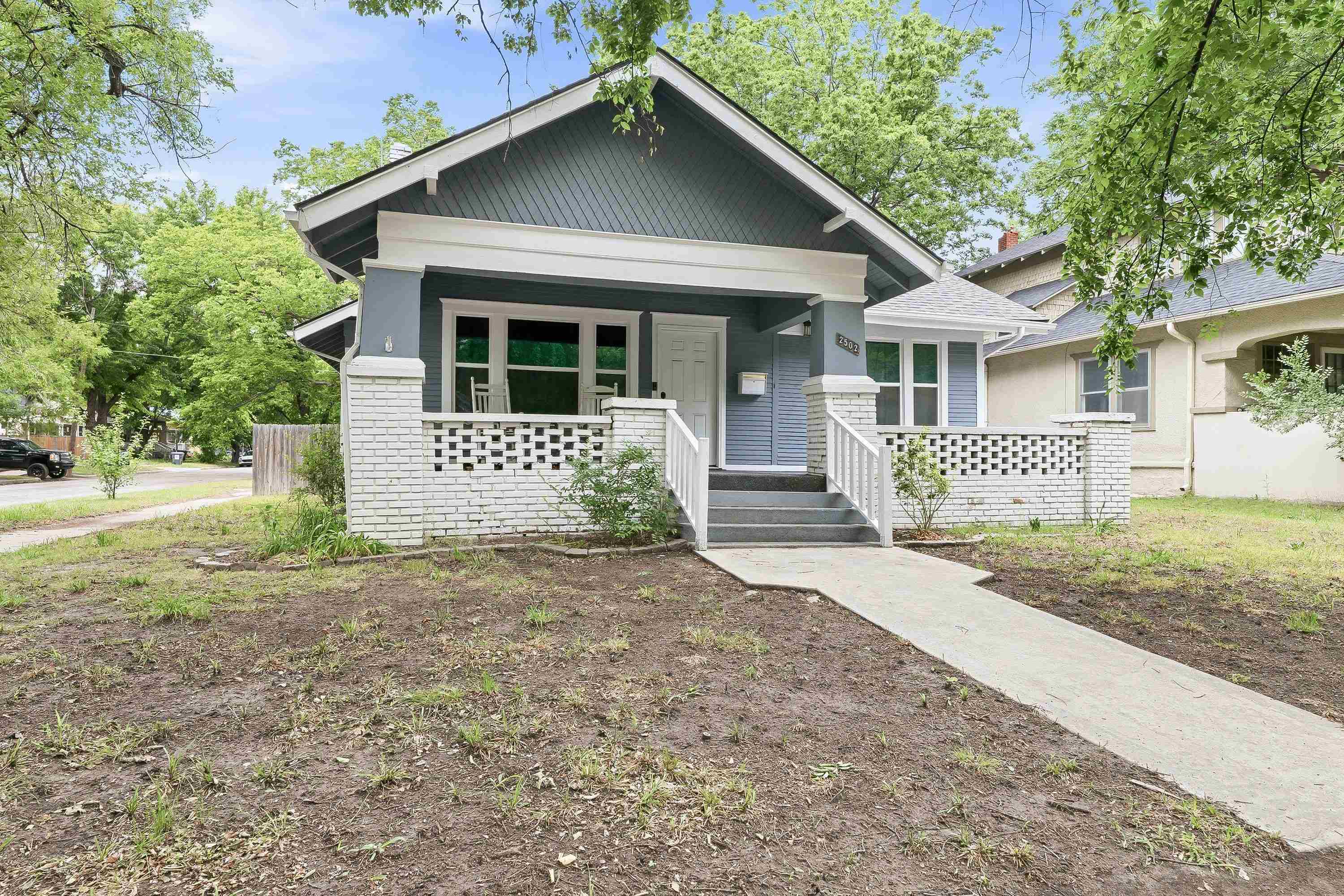 2502 E 2nd, Wichita